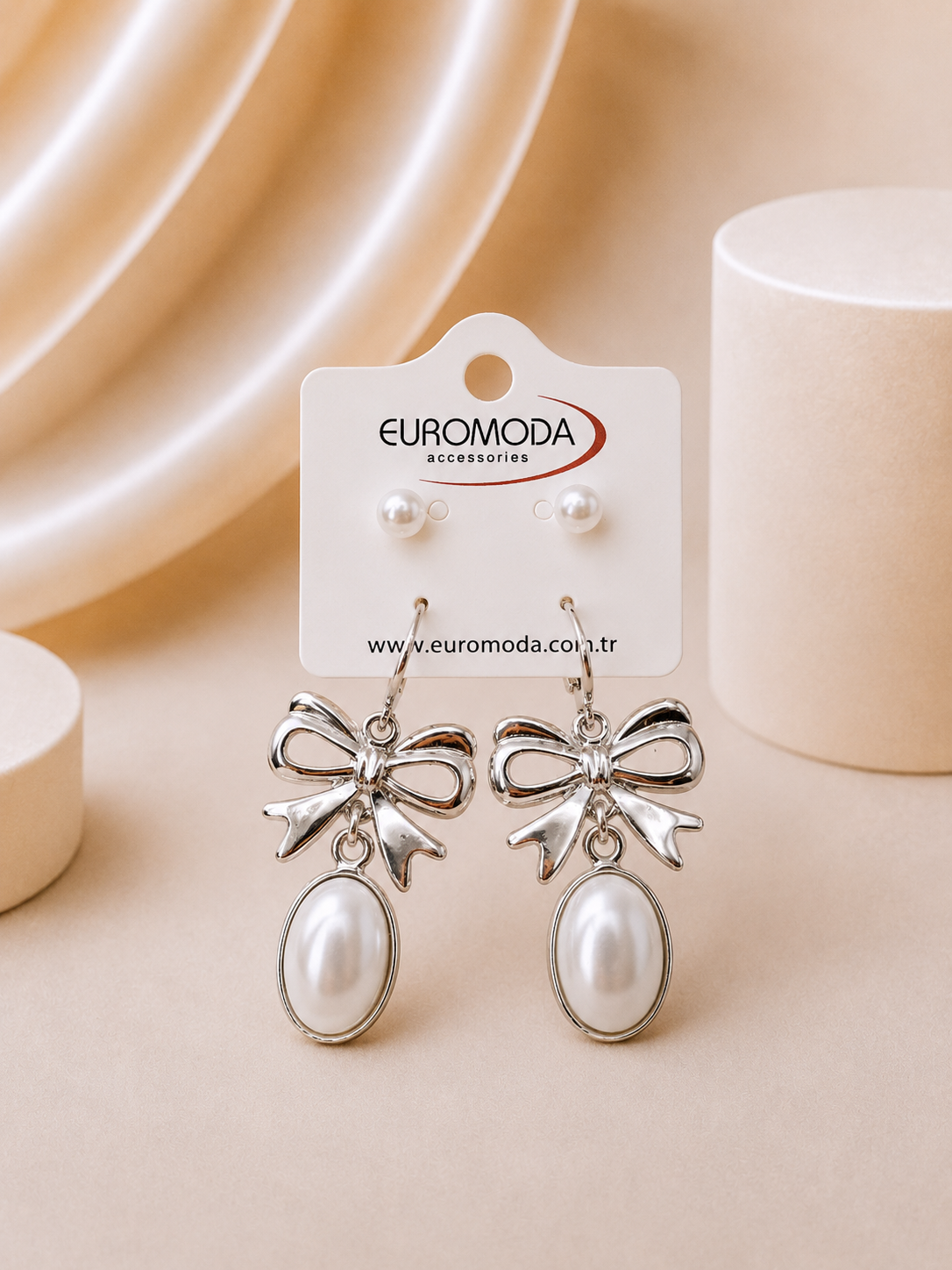 Fiyonk Oval Taş Detaylı İnci Kristal Taşlı 2'li Sallantılı Küpe Seti