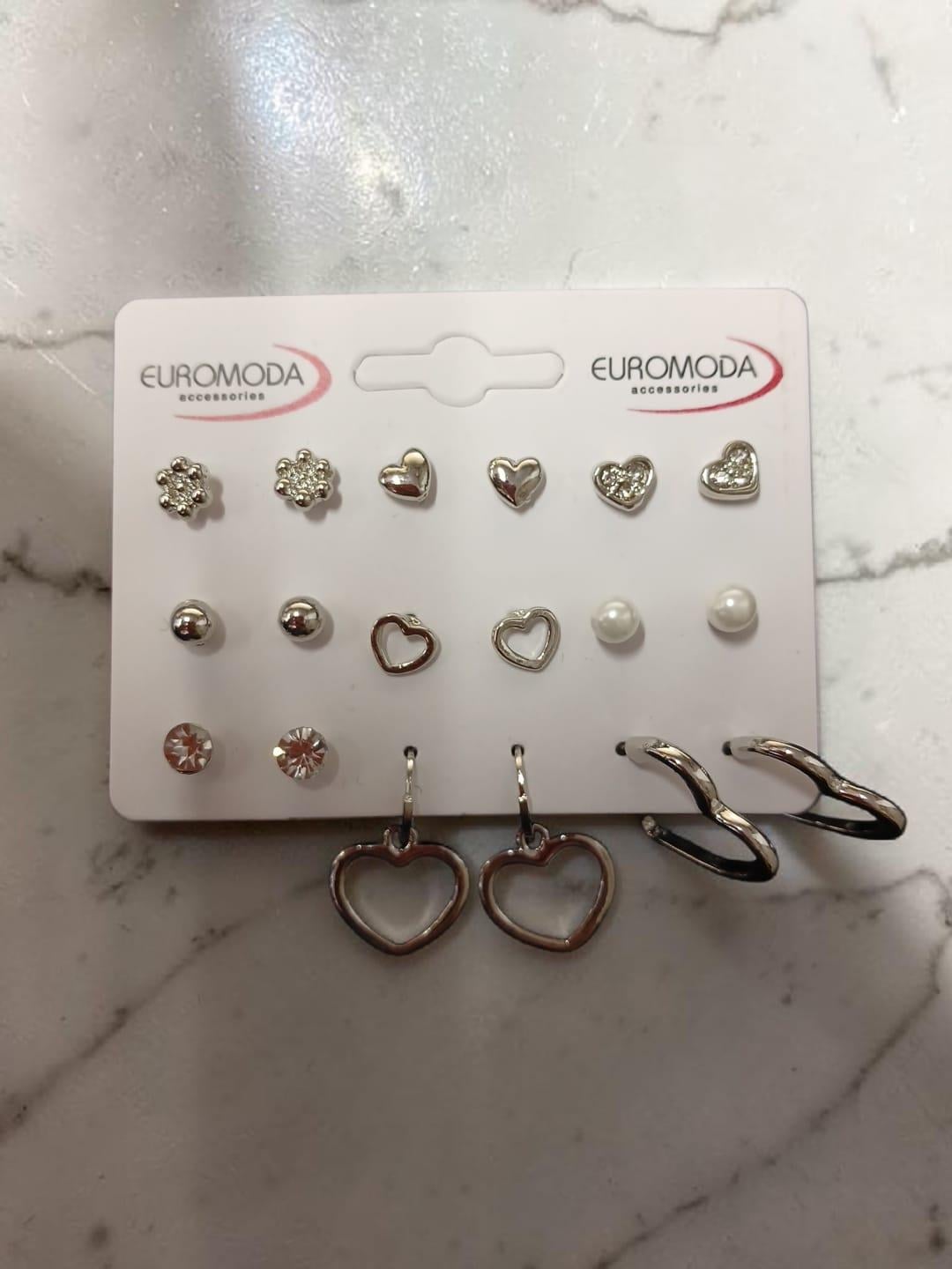 Gümüş Renk 9'lu Çift Kalp ve İnci Figürlü Kombin Küpe Paketi