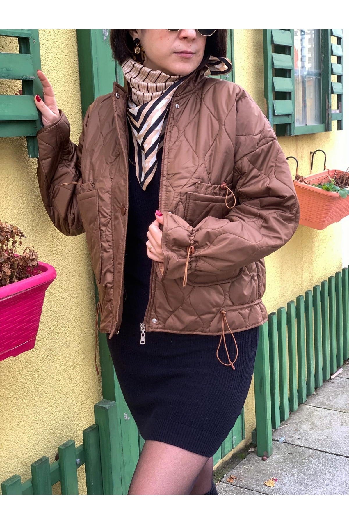 Camel Kapitone Kolları Büzülebilir Mont