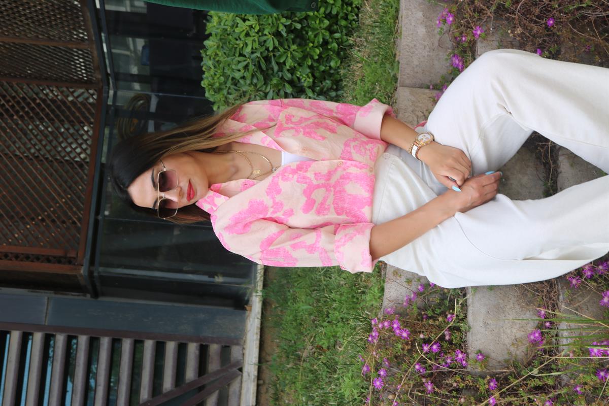 Pembe krem desenli gömlek