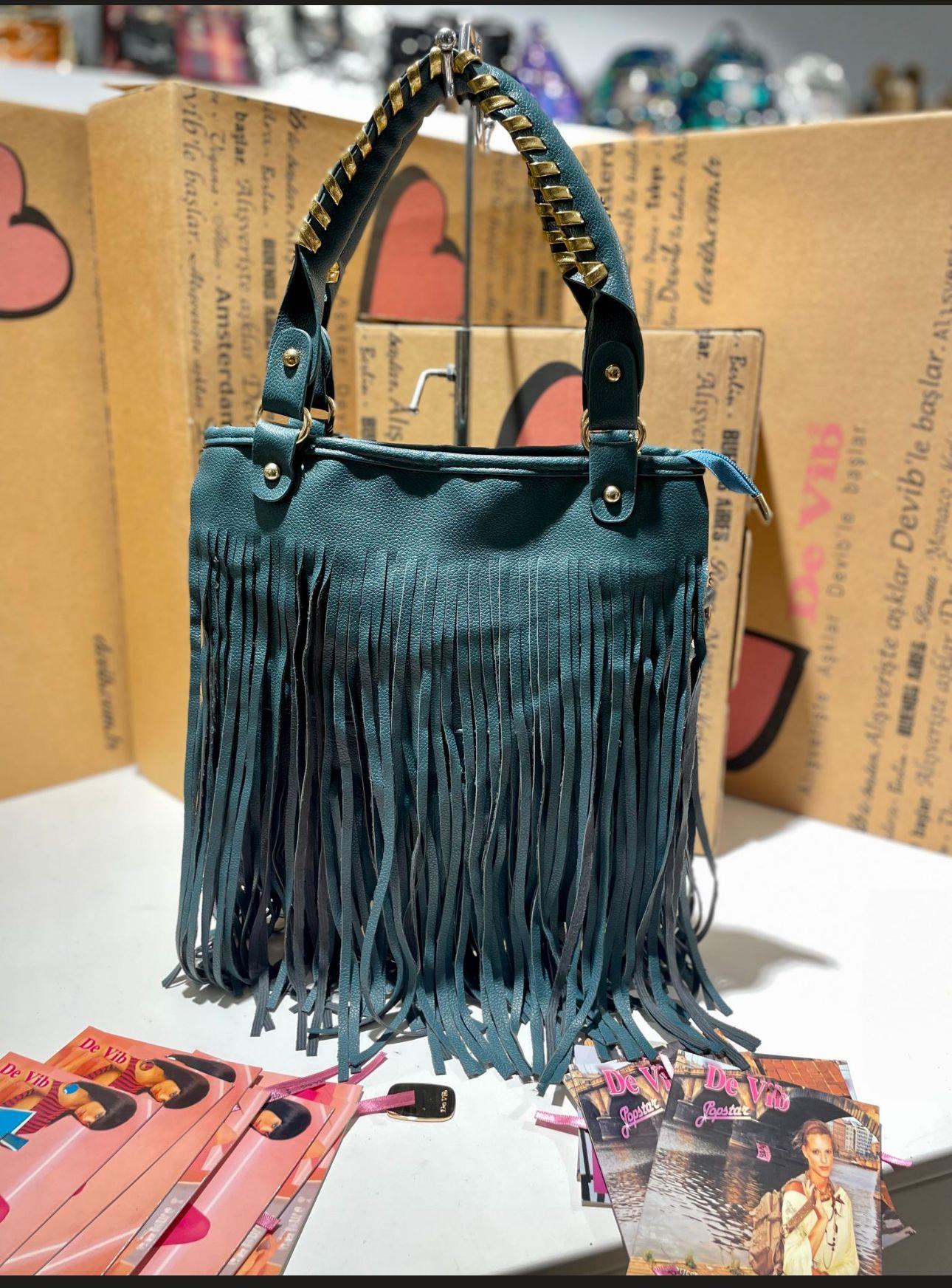 Devib Deri Çanta Püskül Tasarım