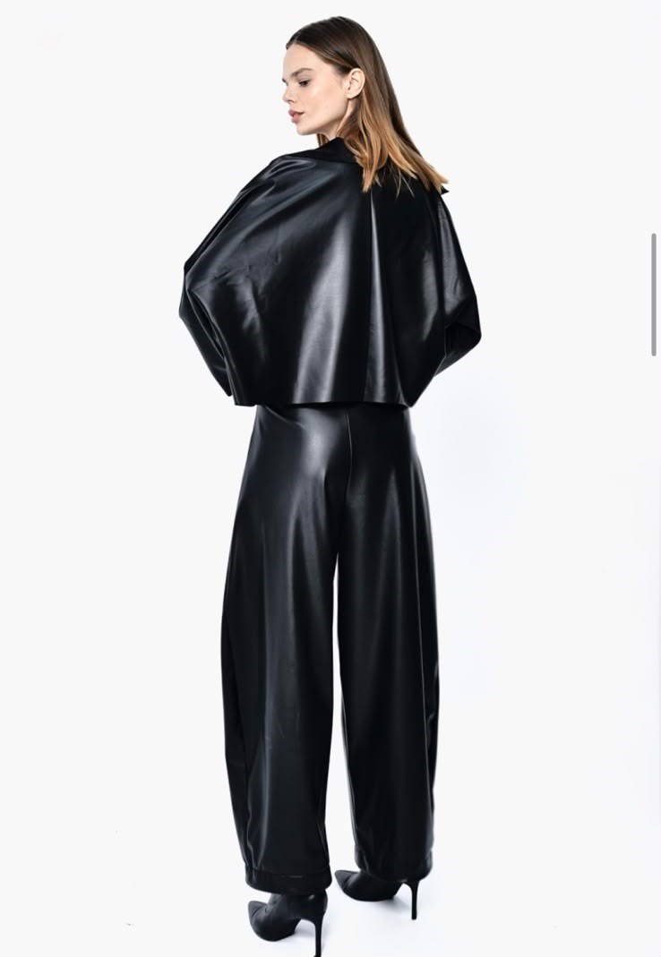 Dq216174 jacket