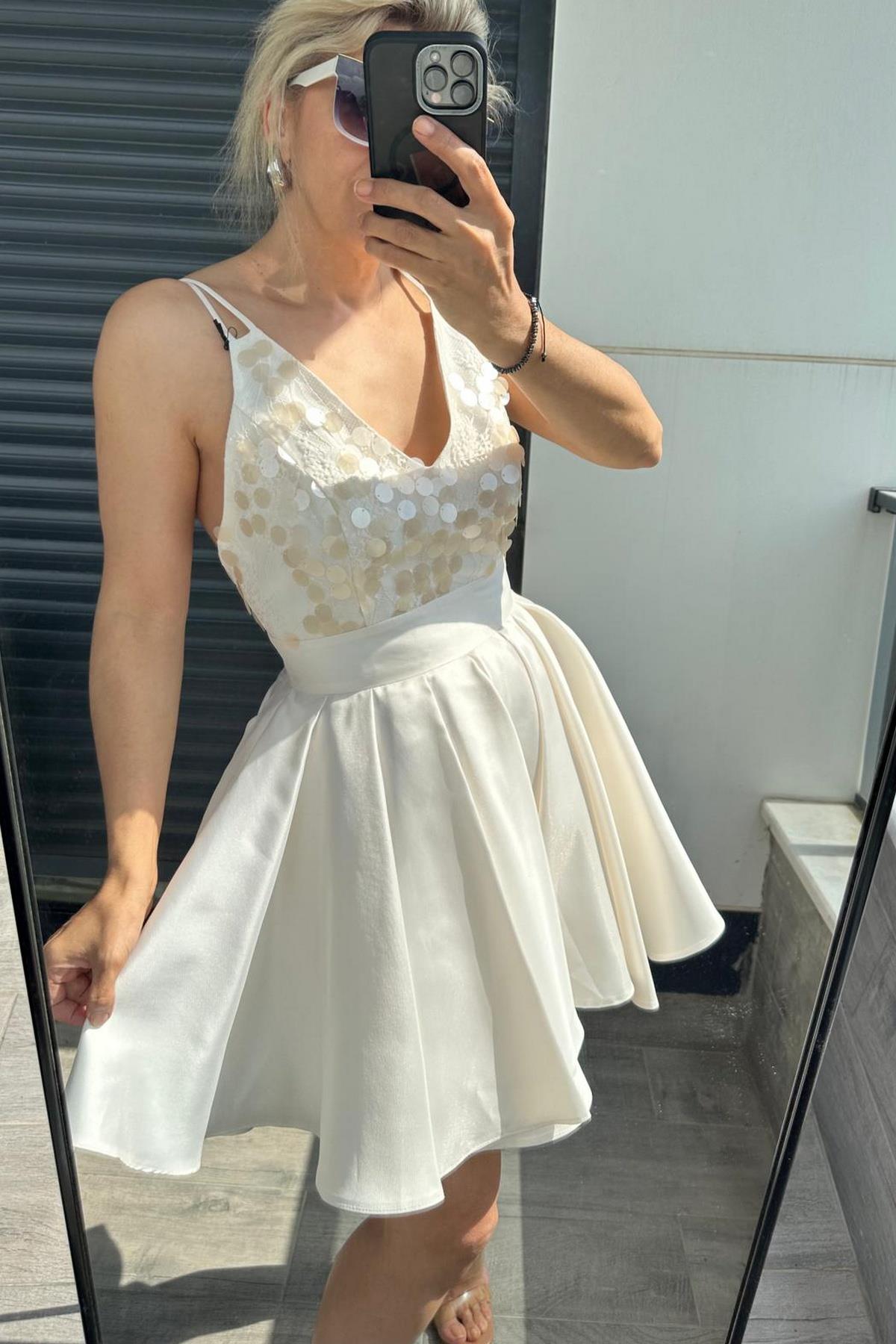 Tafta Elbise Pullu Ekru