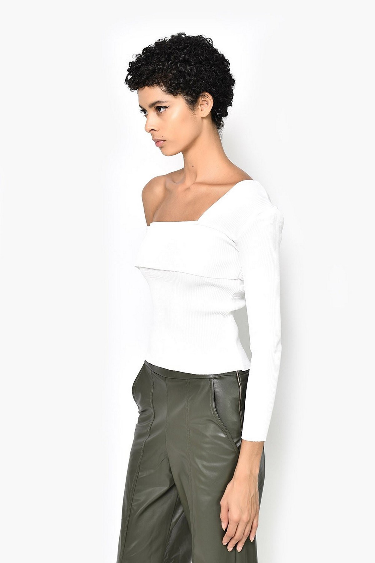 Tek Kolu Açık Kazak Ekru