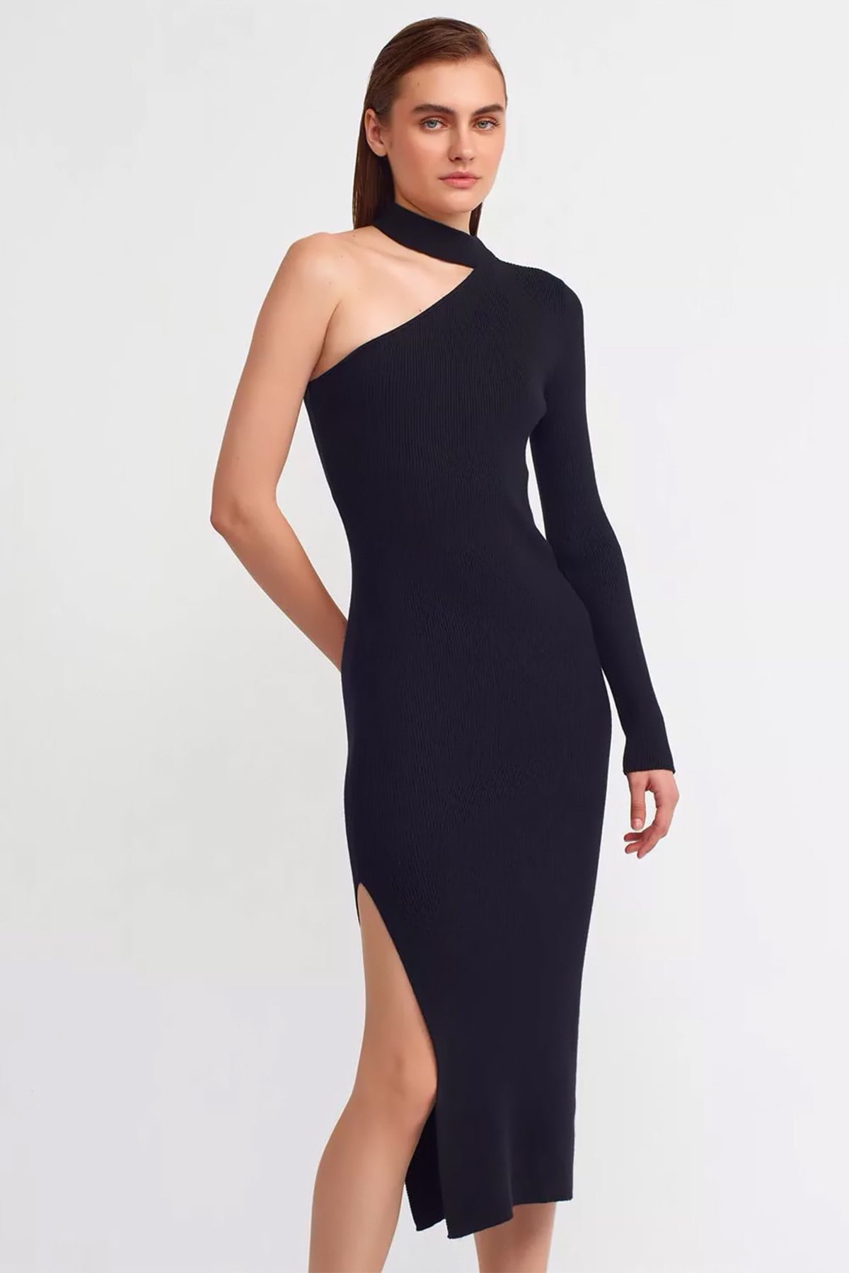 B.Yaka Tek Omuz Tek Kol Elbise Siyah