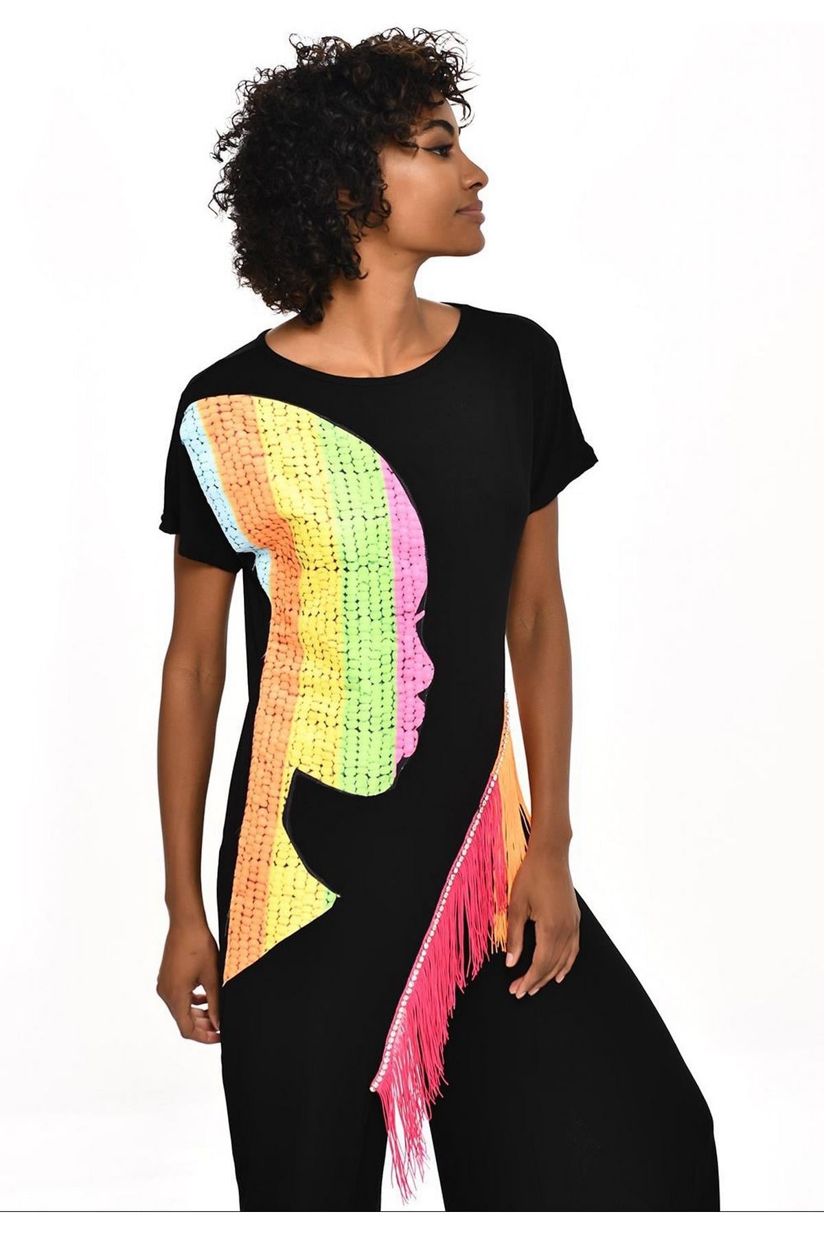 Blouse Tasarım Püsküllü