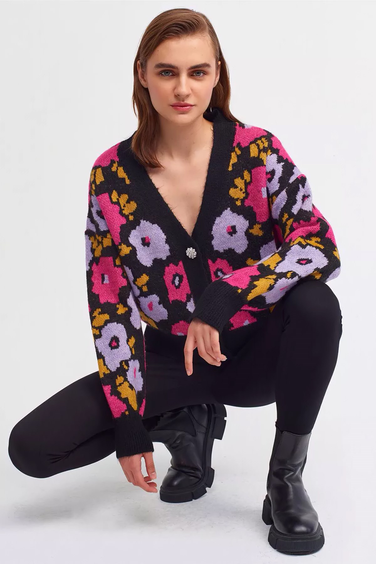 Çiçek Desenli Hırka Siyah