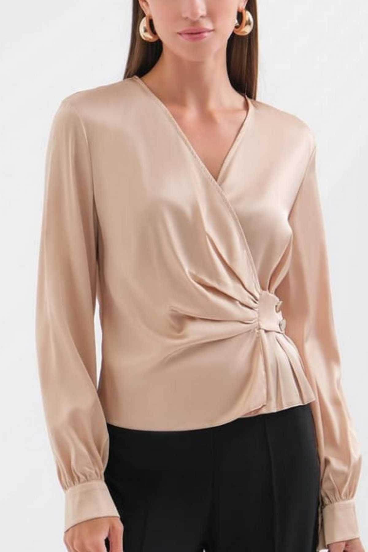 Saten Düğmeli Gömlek