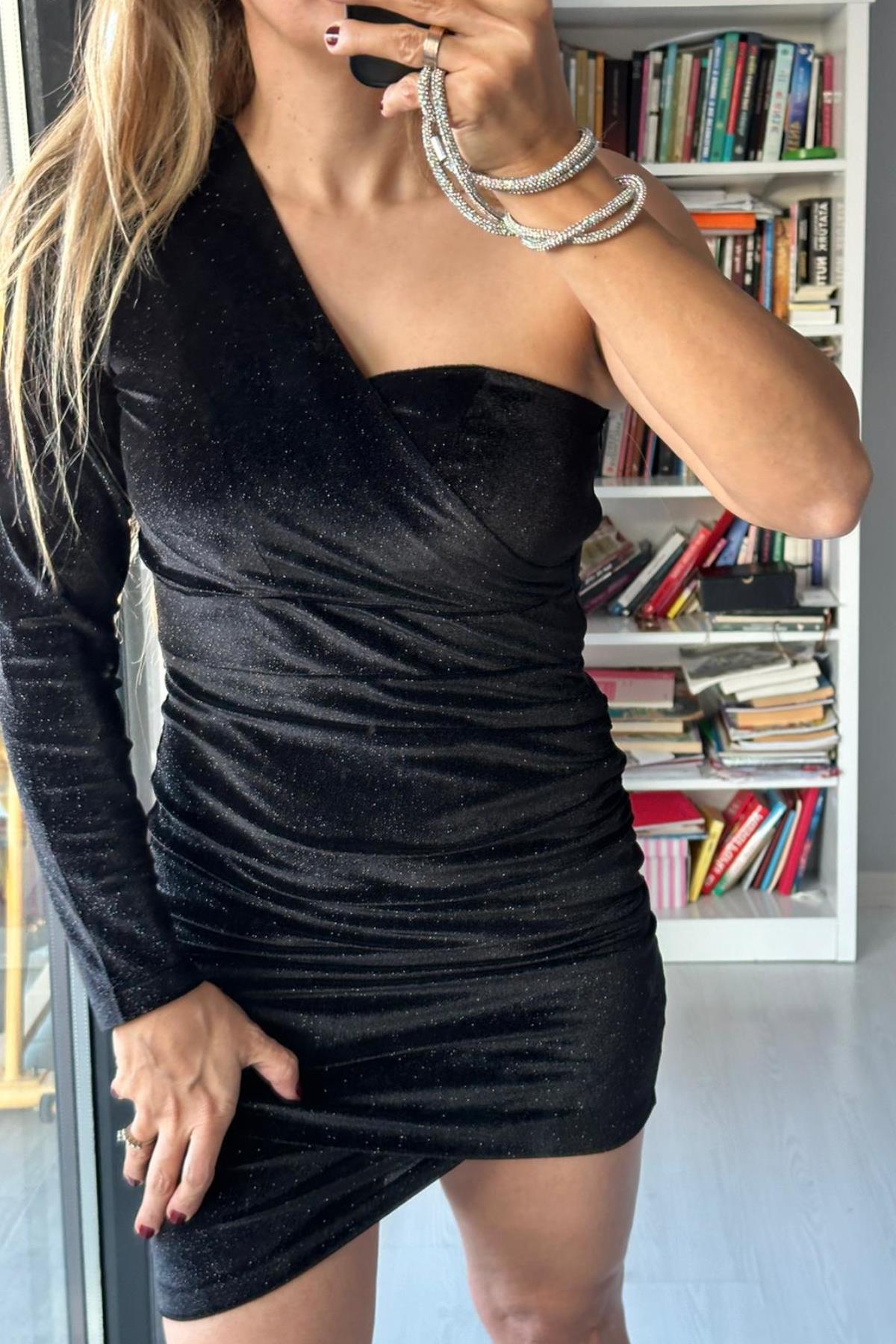 Sim Baskı Kadife Elbise