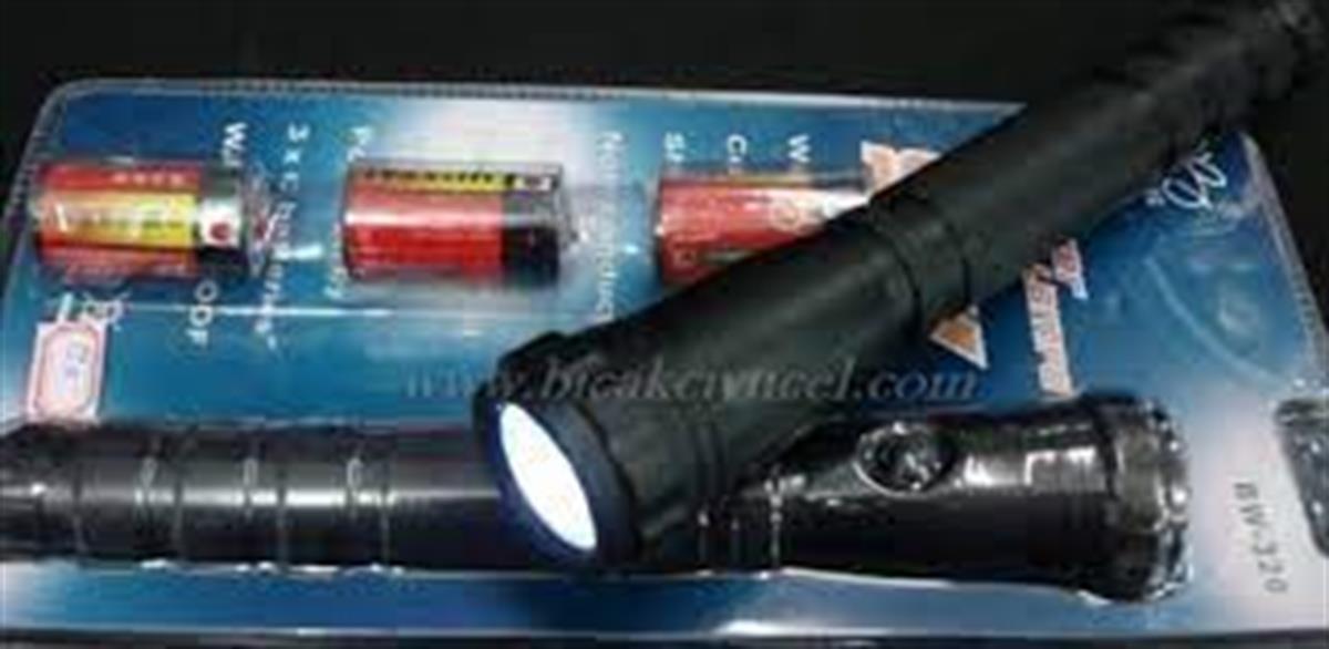 B&T BW-320 Pilli El FeneriB&T BW-320 PİLLİ EL FENERİ