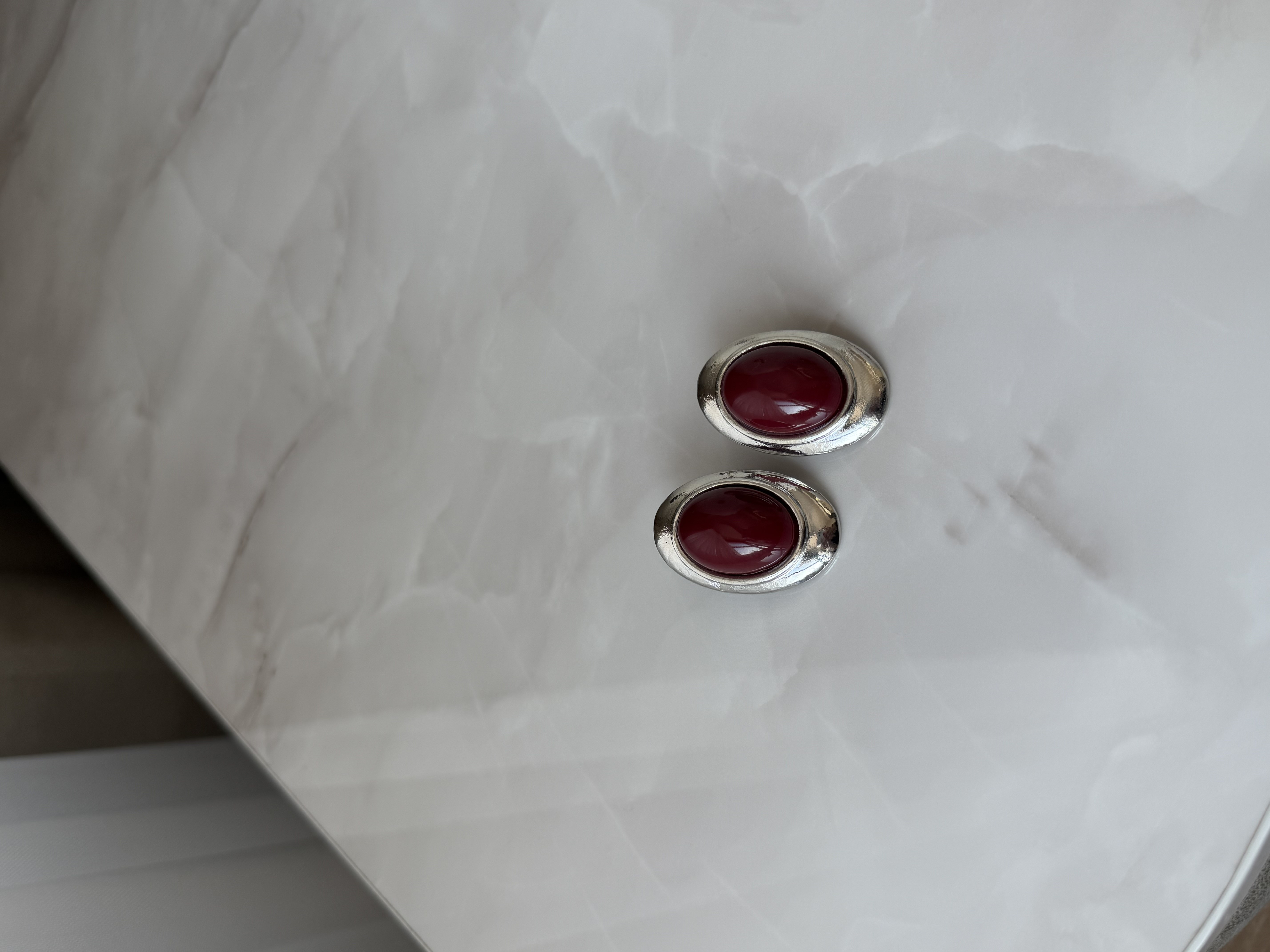 Bordeaux Küpe