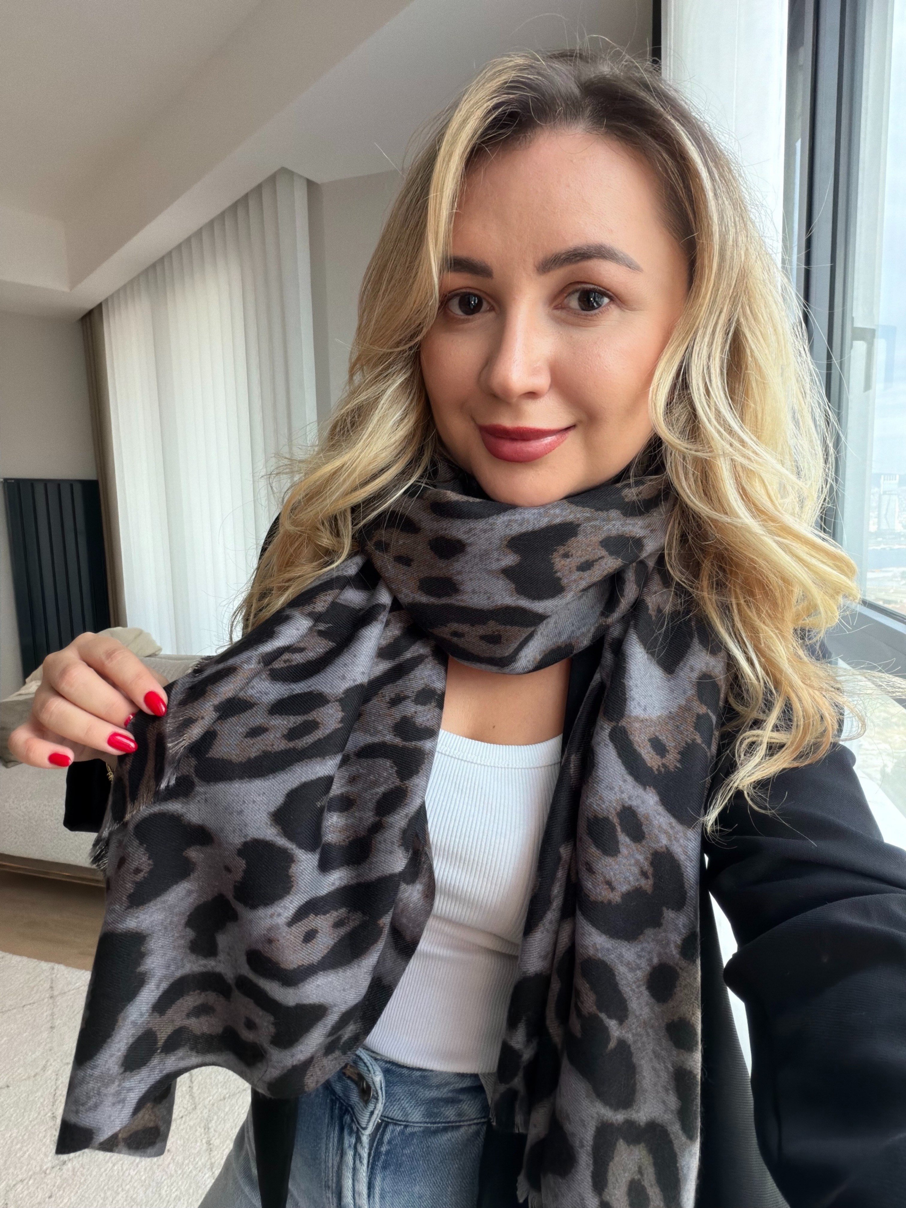 Leopar Desen Gri Şal 90x180