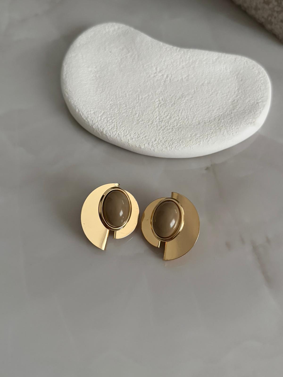 Marka Model Gold Dairesel Vizon Renk Küpe