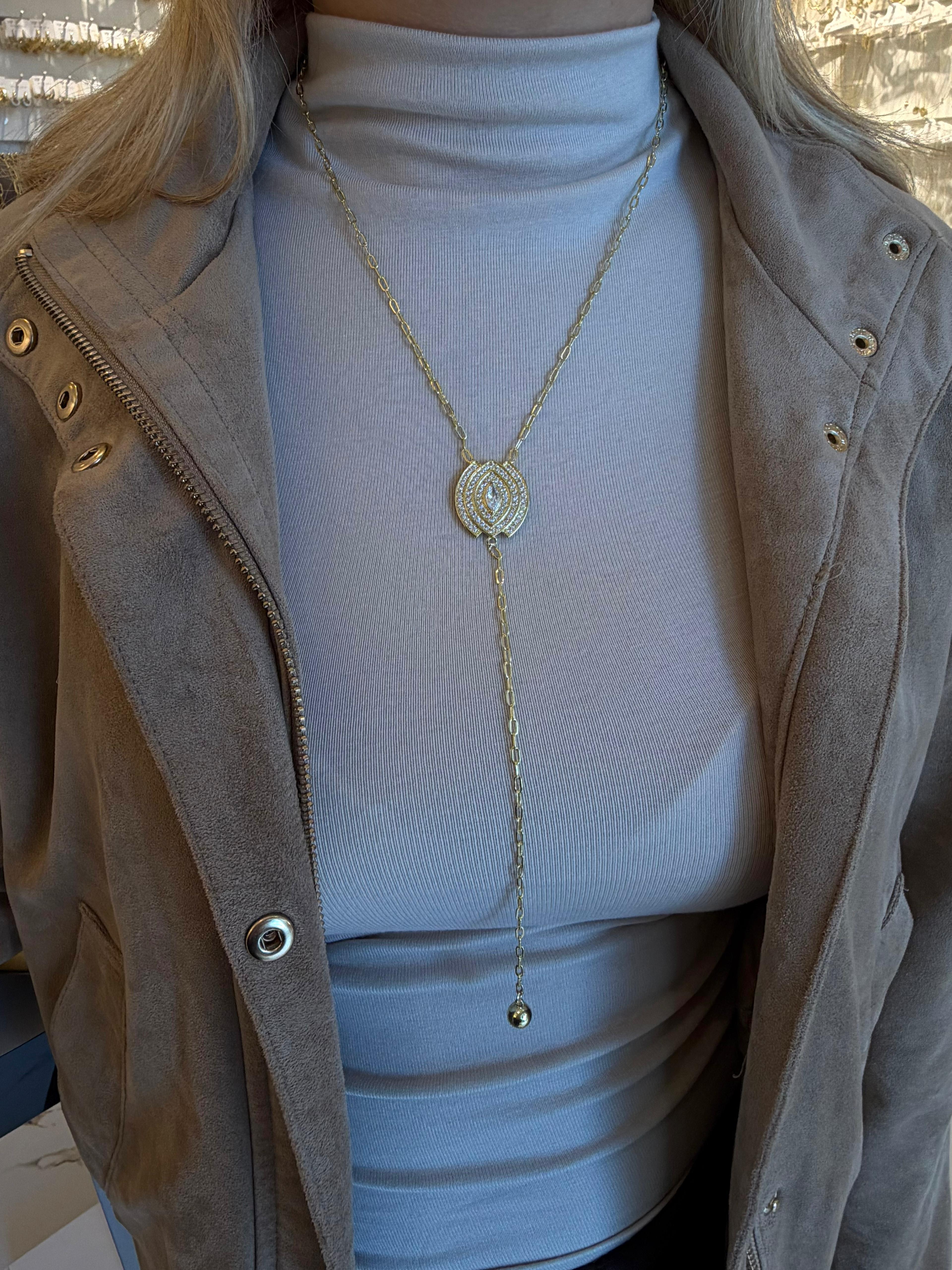 Marka Model Gold Ortası Taş Y Kolye