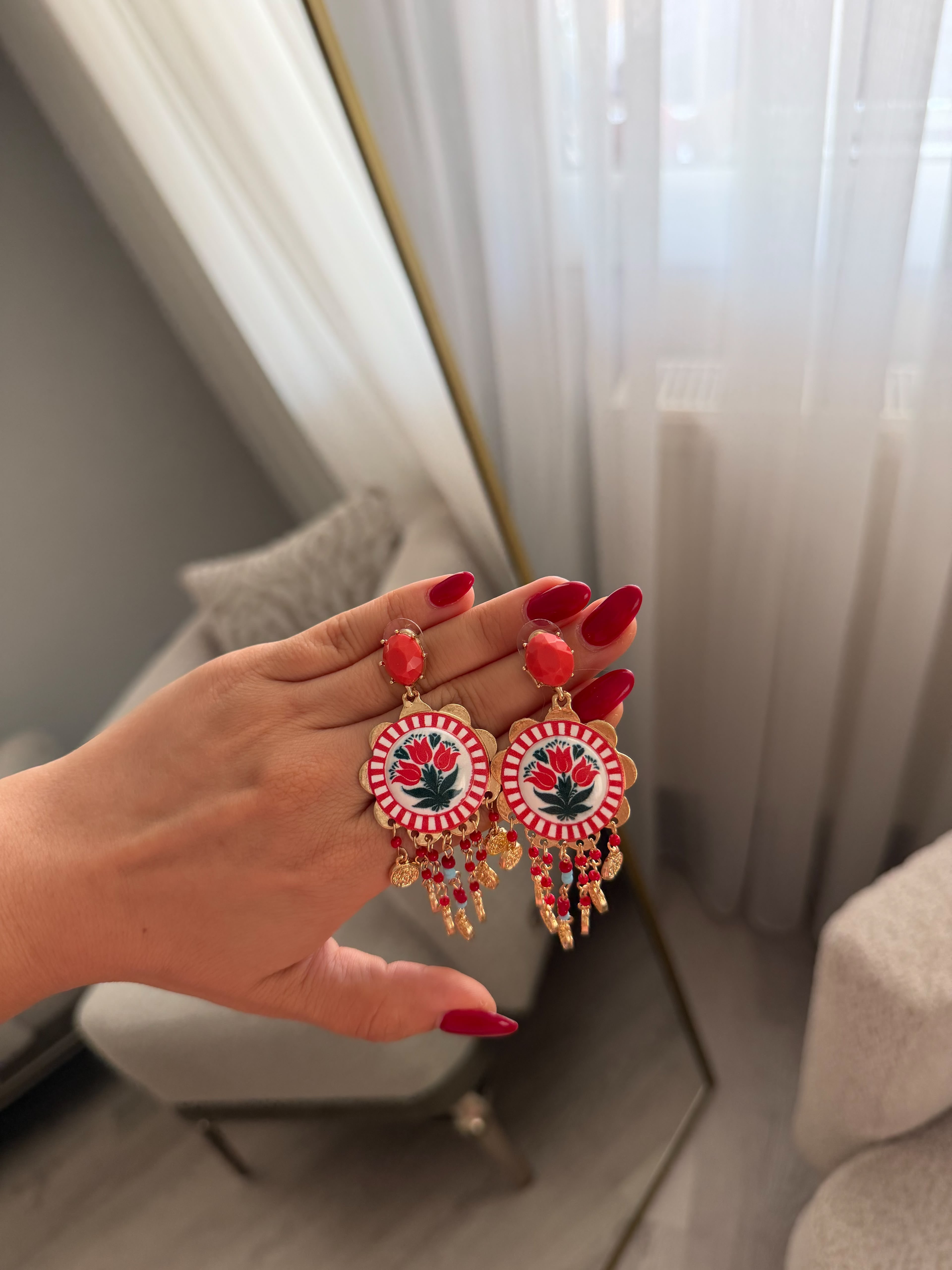 Marka Model Trama Rossa Kırmızı Desenli Küpe