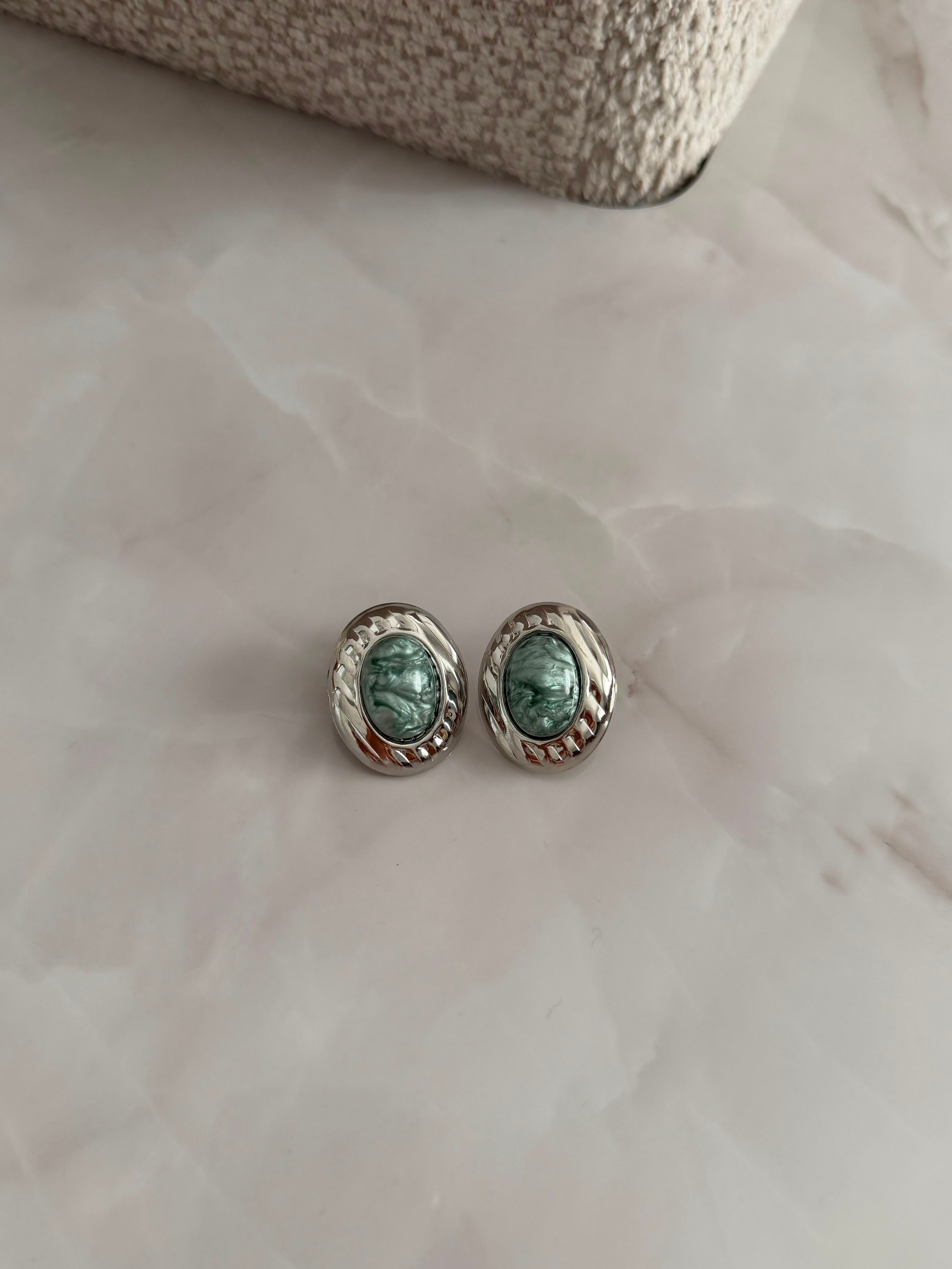 Marka Model Mavi Mineli Silver Kenarlı Küpe