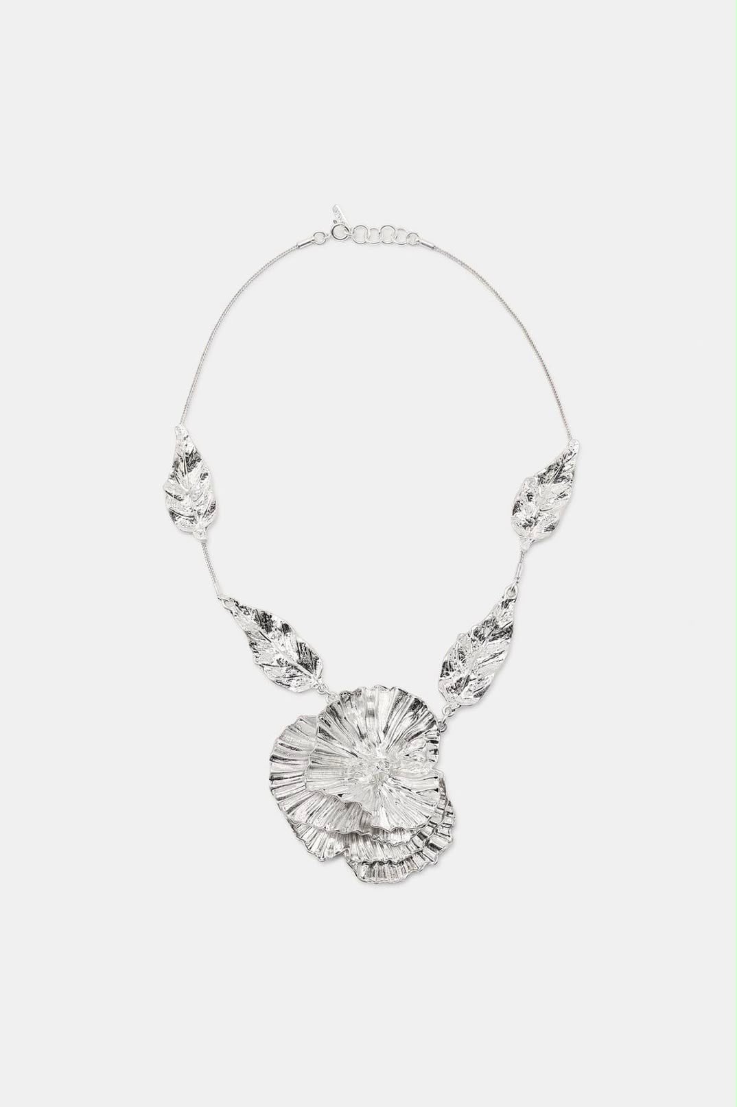 Marka Model Silver Çiçek Kolye
