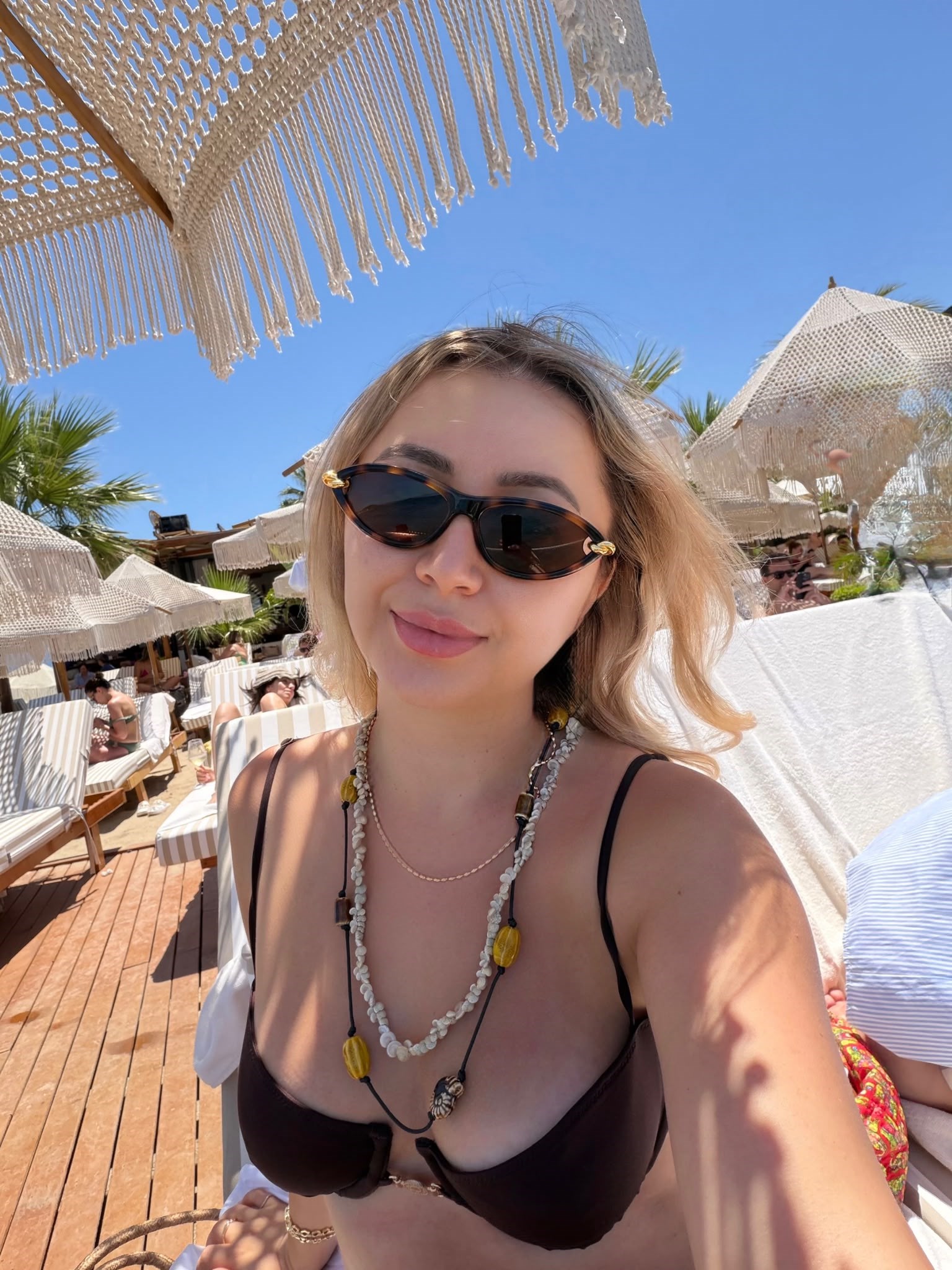 Marka Model Terna Solare Boncuk Detaylı İp Kolye