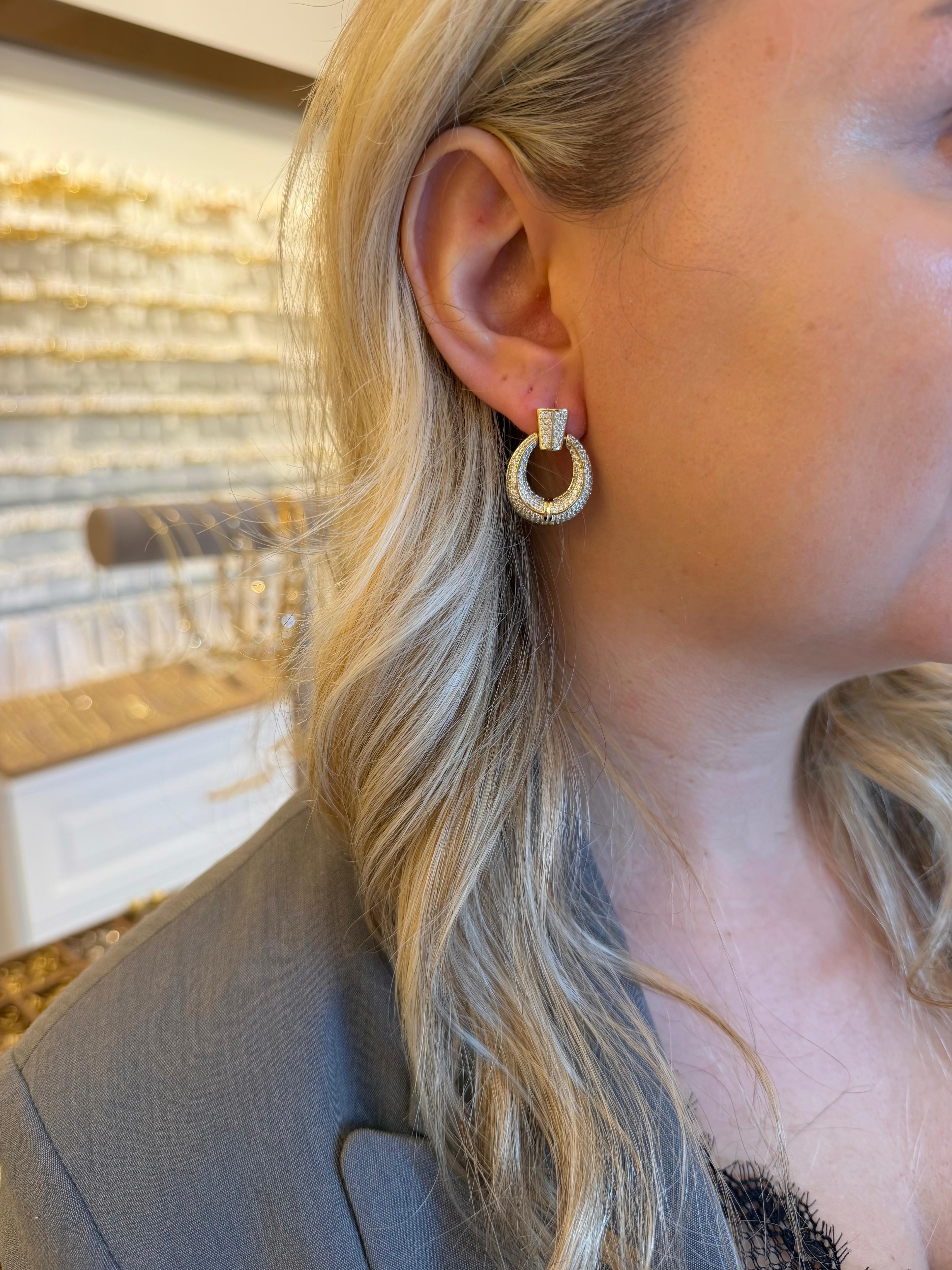 Özel Seri 14k Gold Taşlı Sallantılı Oval Küpe