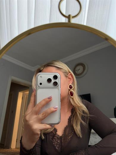 Marka Model Bordo Gold Kenarlı Sallantılı Küpe