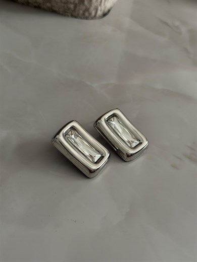 Marka Model Silver Taş Detay Küpe