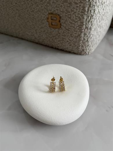 Öze Seri 14k Gold İki Şeritli Baget Taşlı Küpe