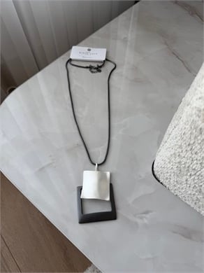 Quadra Silver-Antrasit Uzun Kolye
