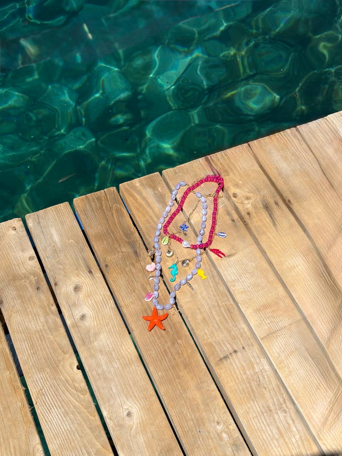 Marka Model Pembe Mor Boncuklu Charmlı Kolye