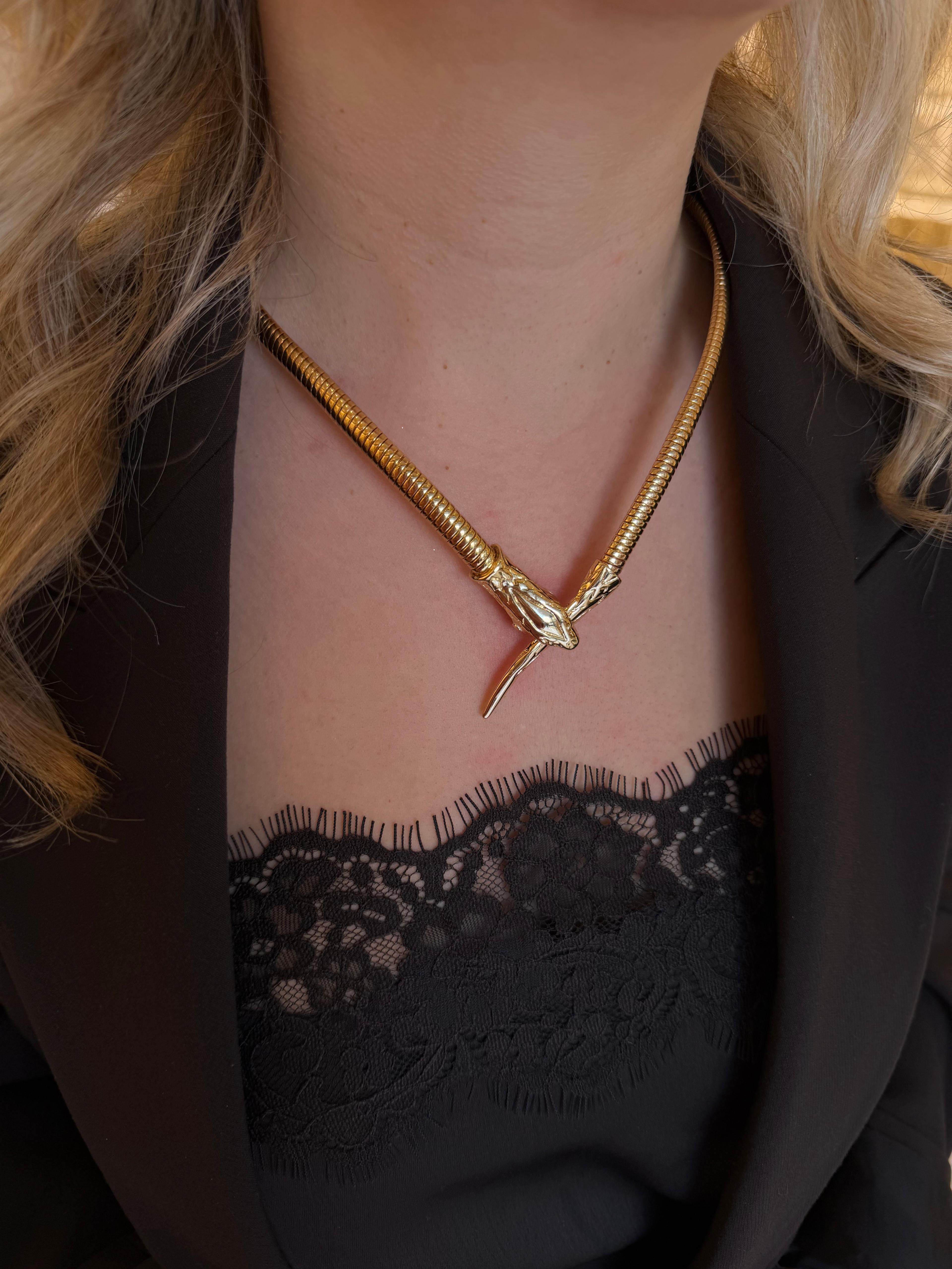 Marka Model Yılan Model Gold Kolye