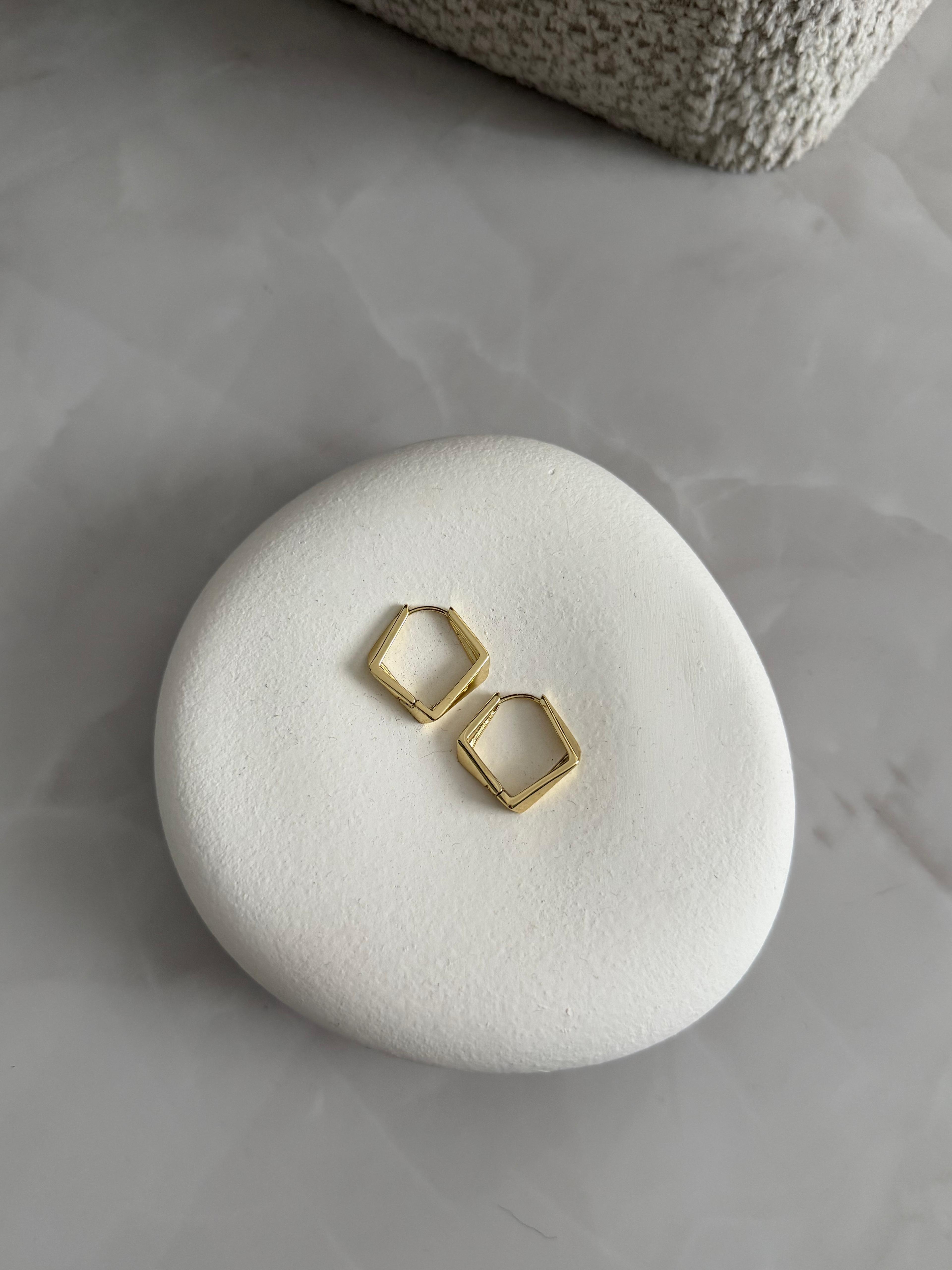 Özel Seri 14k Gold Altıgen Küpe
