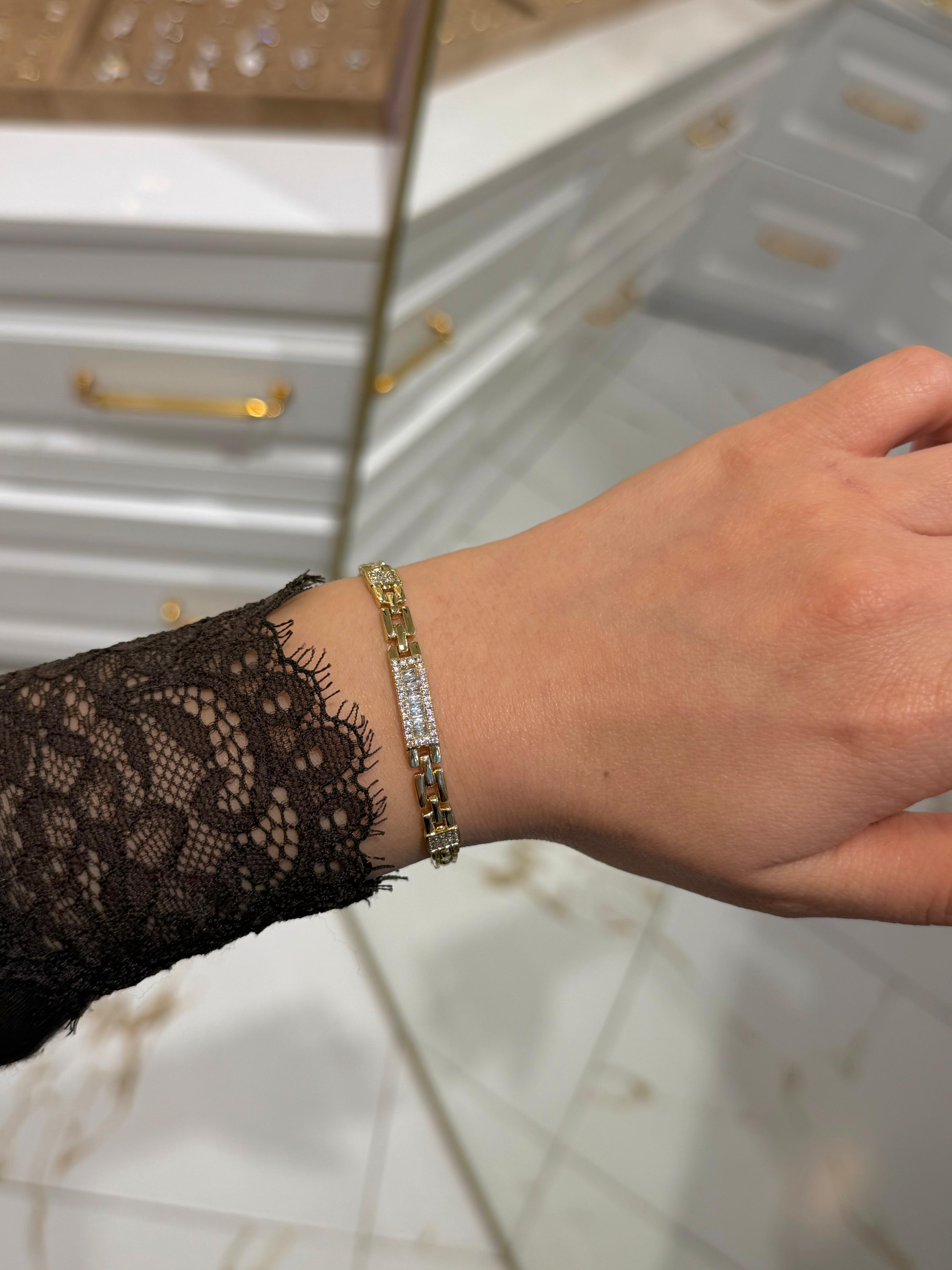 Özel Seri 14k Gold Baget Taş Detay Bileklik