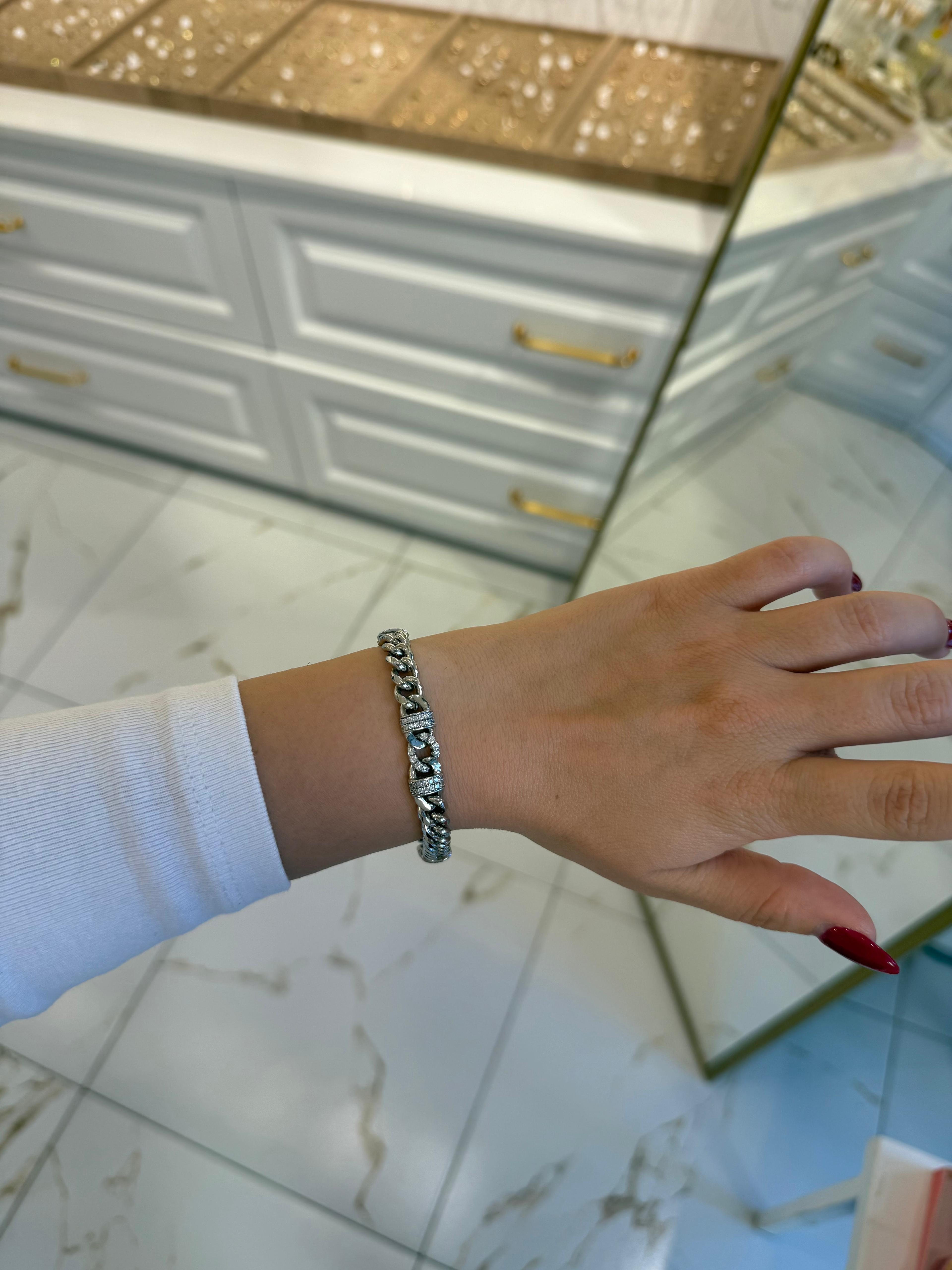 Özel Seri Silver Düğüm Model Taşlı Zincir Bileklik