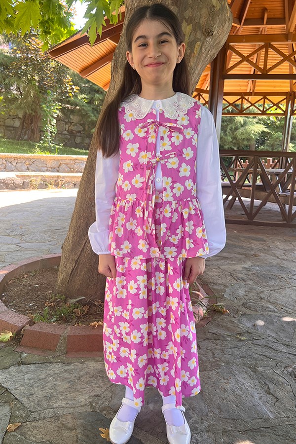 %100 Pamuklu Çiçekli Pembe Etek Yelek Takım