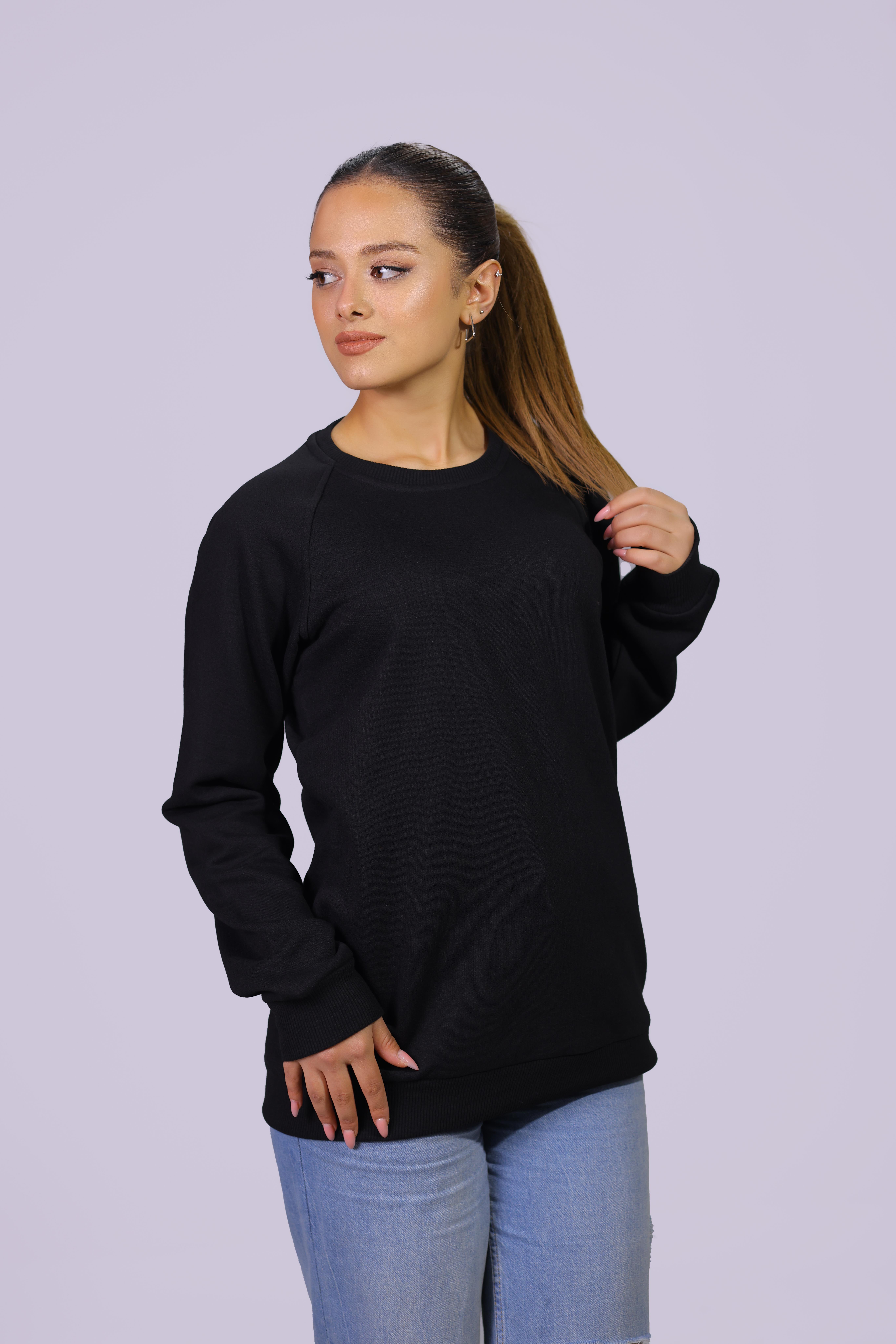  Kadın Siyah Regular Fit Pamuklu Sweatshirt Bisiklet Yaka  Sweatshirt