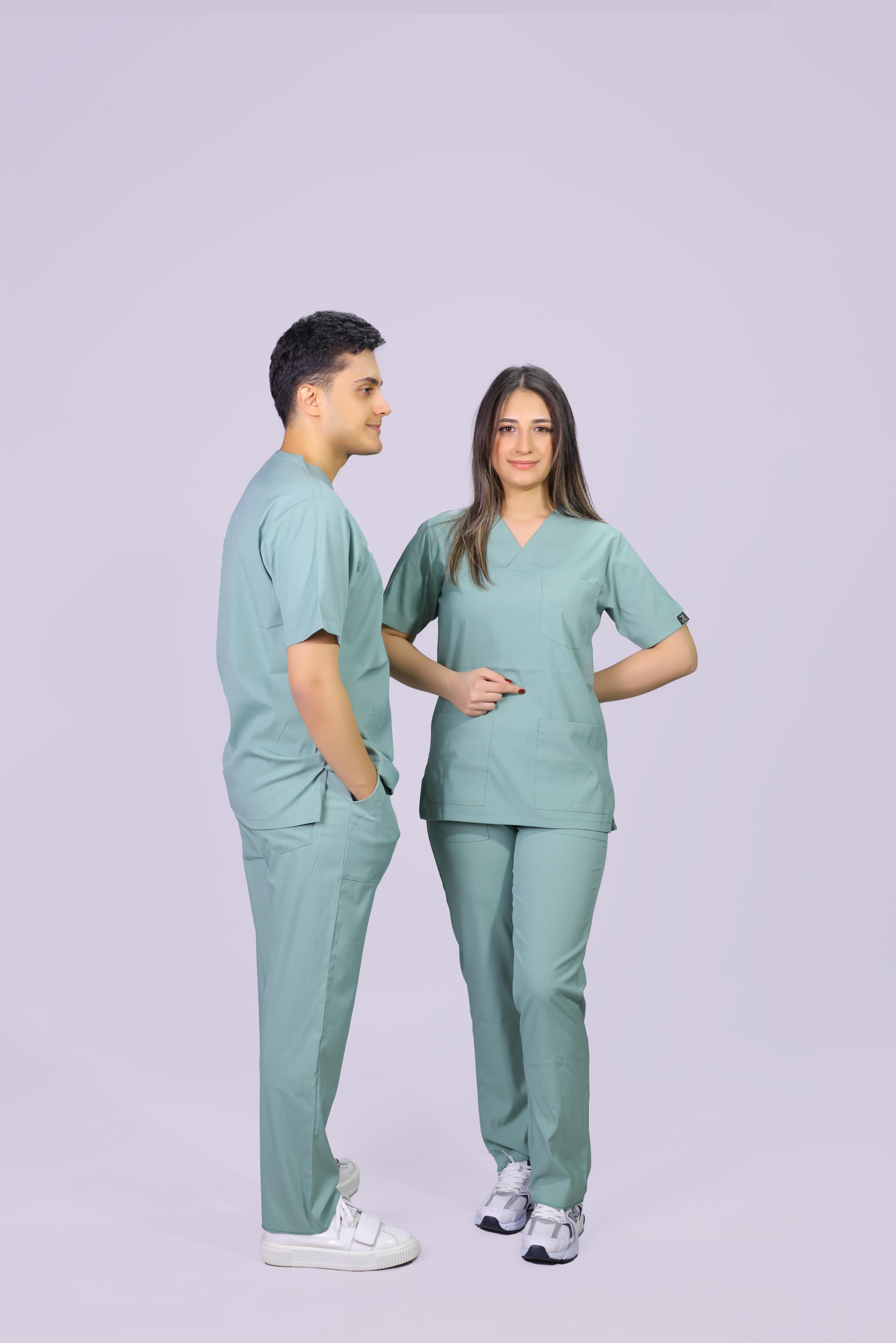 Su Yeşili Lüks Likrali Klasik Unisex Overlock Paça Cerrahi Üniforma Takım