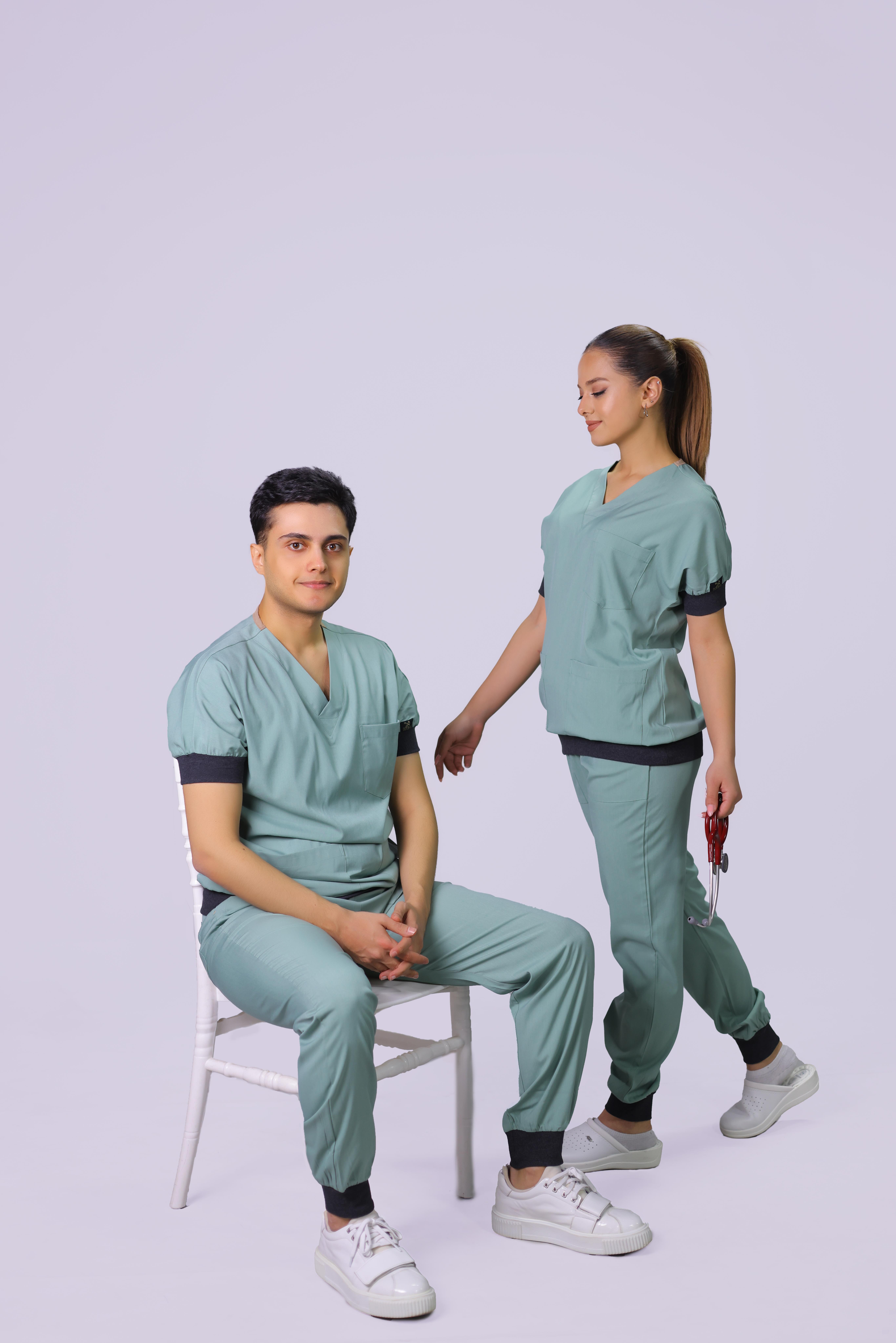 Su Yeşili  Ribanalı Lüks Likralı Unisex Hemşire Doktor Üniforma Takımı 