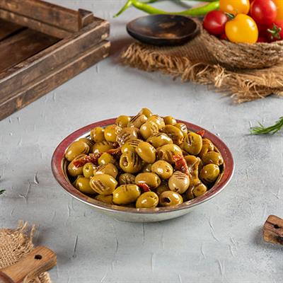 Kuru Domates Dolgulu Yeşil Zeytin 