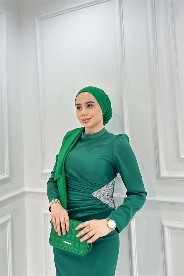 BELİ TAŞLI SATEN ELBİSE 4748 Yeşil