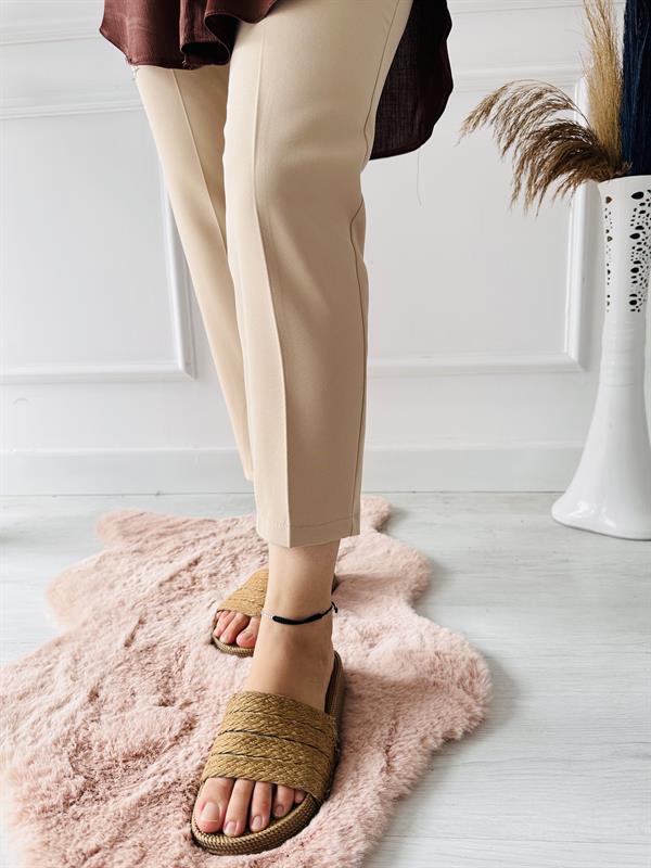 Kemerli Kumaş Pantolon 5000 Taş