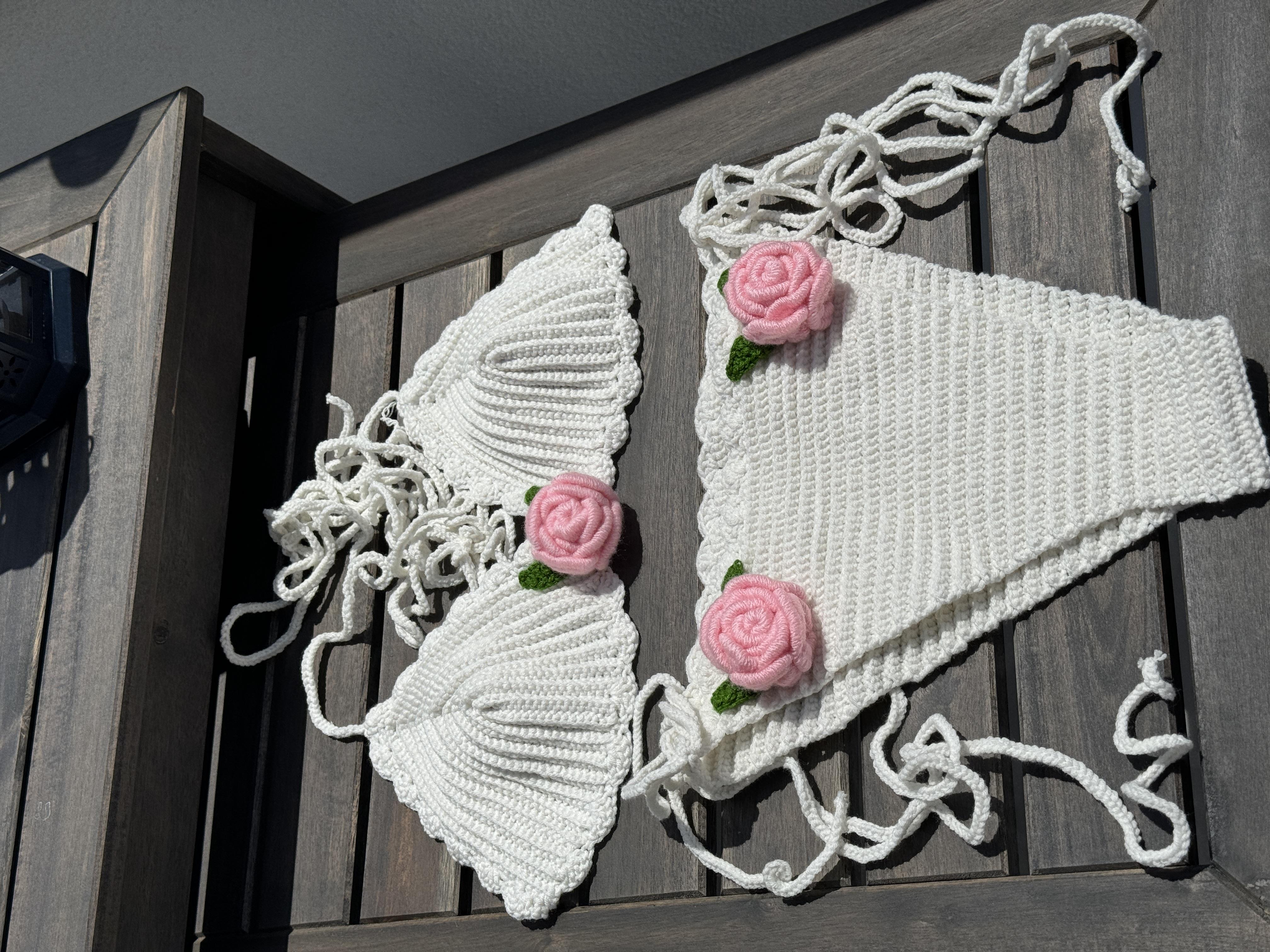 Pink rose bikini