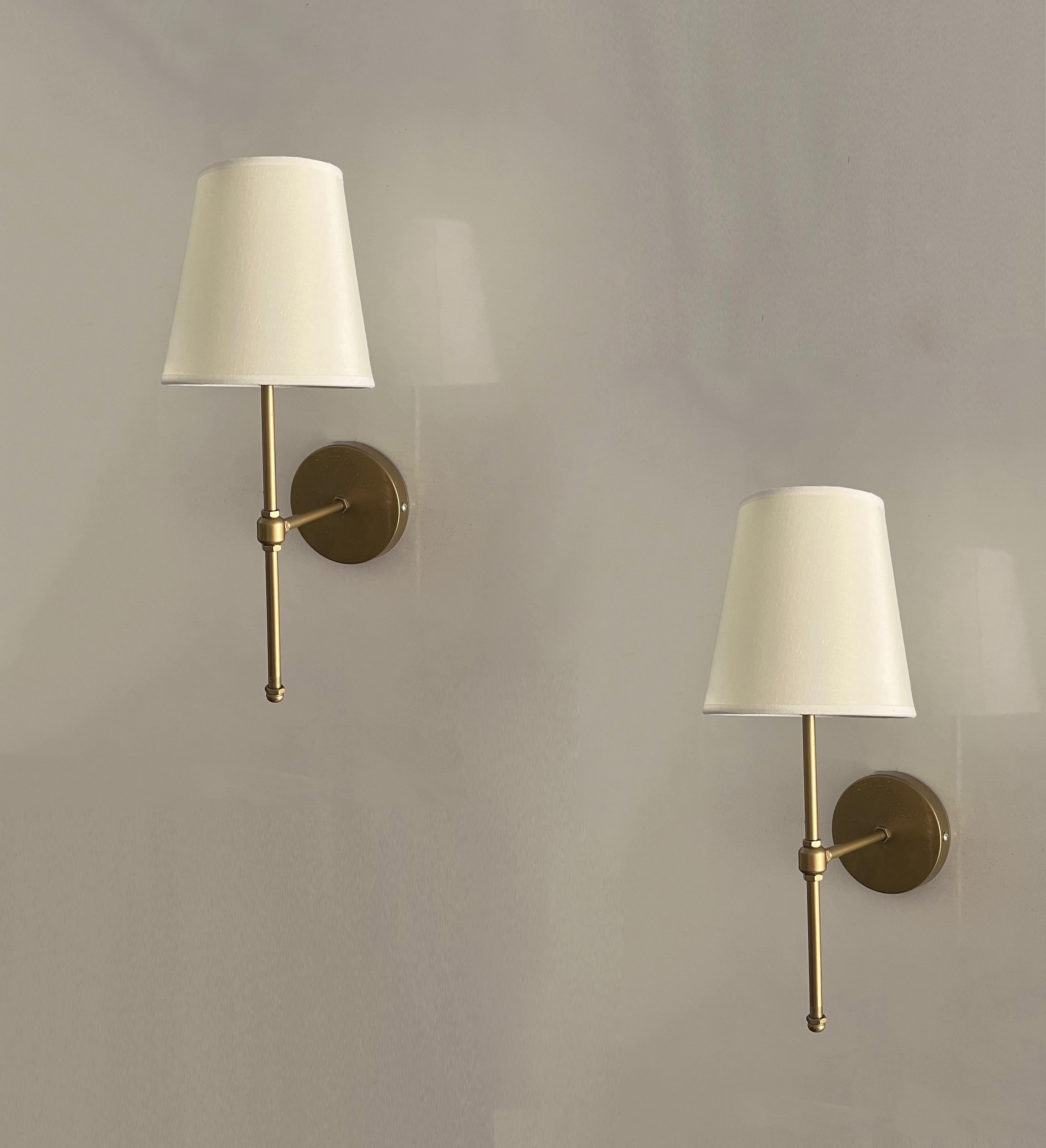  Saray Eskitme Kasa Krem Şapkalı Metal Modern 2 Adet Pilli Aplik - Özel Tasarım Lamba ve Pil DahilFeza BalCamlı Siyah Metal Modern 2 Adet Pilli Aplik - Özel Tasarım Lamba ve Pil Dahildir