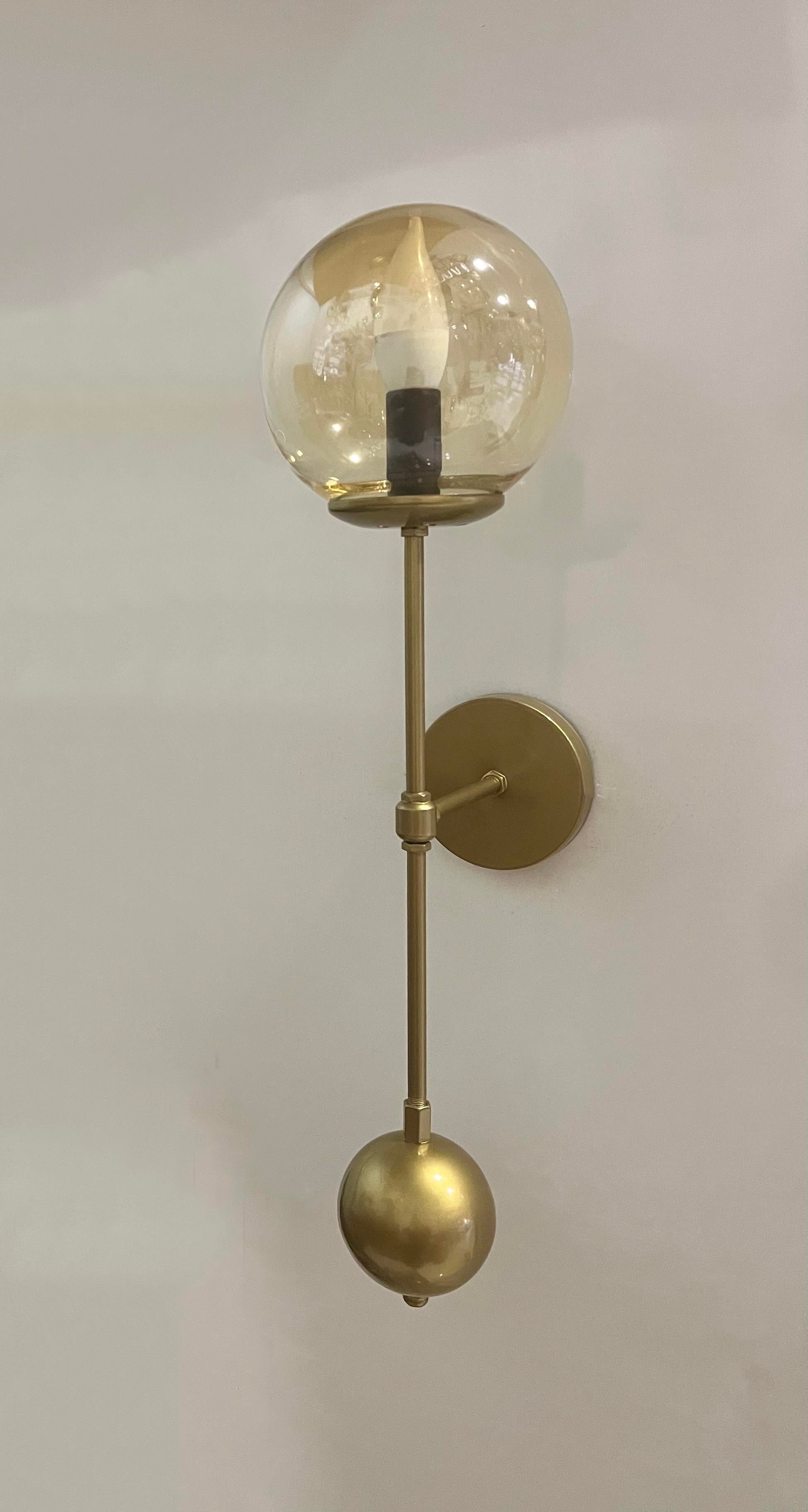 Gezegen Eskitme Kasa Bal Glop Camlı Metal Pilli Aplik - Özel Tasarım Lamba ve Pil dahil - Tek AdetGezegen Siyah Metal Camlı Pilli Aplik - 9v Pil ve Özel Tasarım Ampul İçindedir - Tek Adet Fiyatıdır