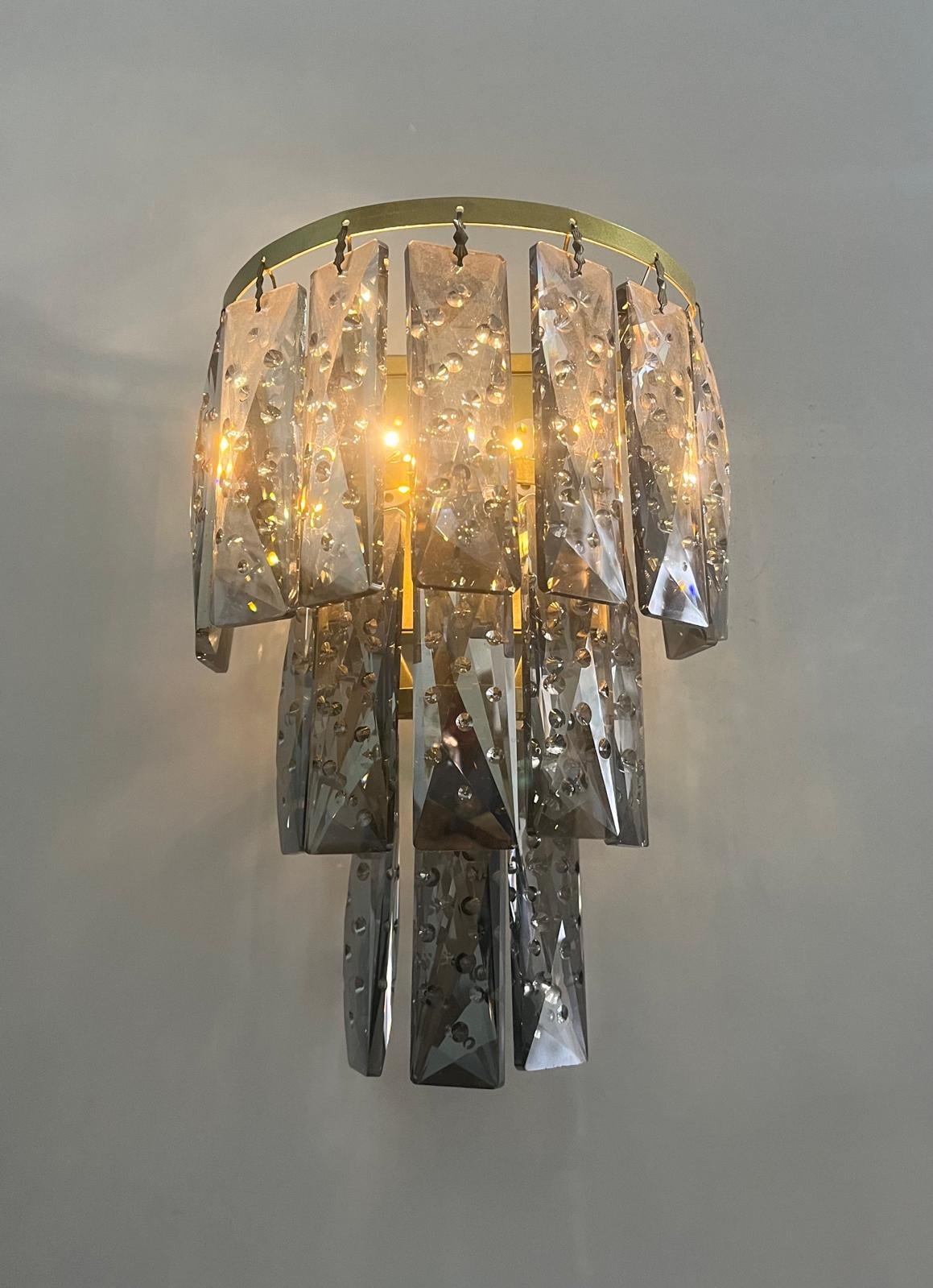Rüzgar Gold Kasa Lux Füme Taşlı Günışığı Ledli 3 Katlı Pilli Aplik - Tek Adet - Pil ve Led HediyeFeza BalCamlı Siyah Metal Modern 2 Adet Pilli Aplik - Özel Tasarım Lamba ve Pil Dahildir