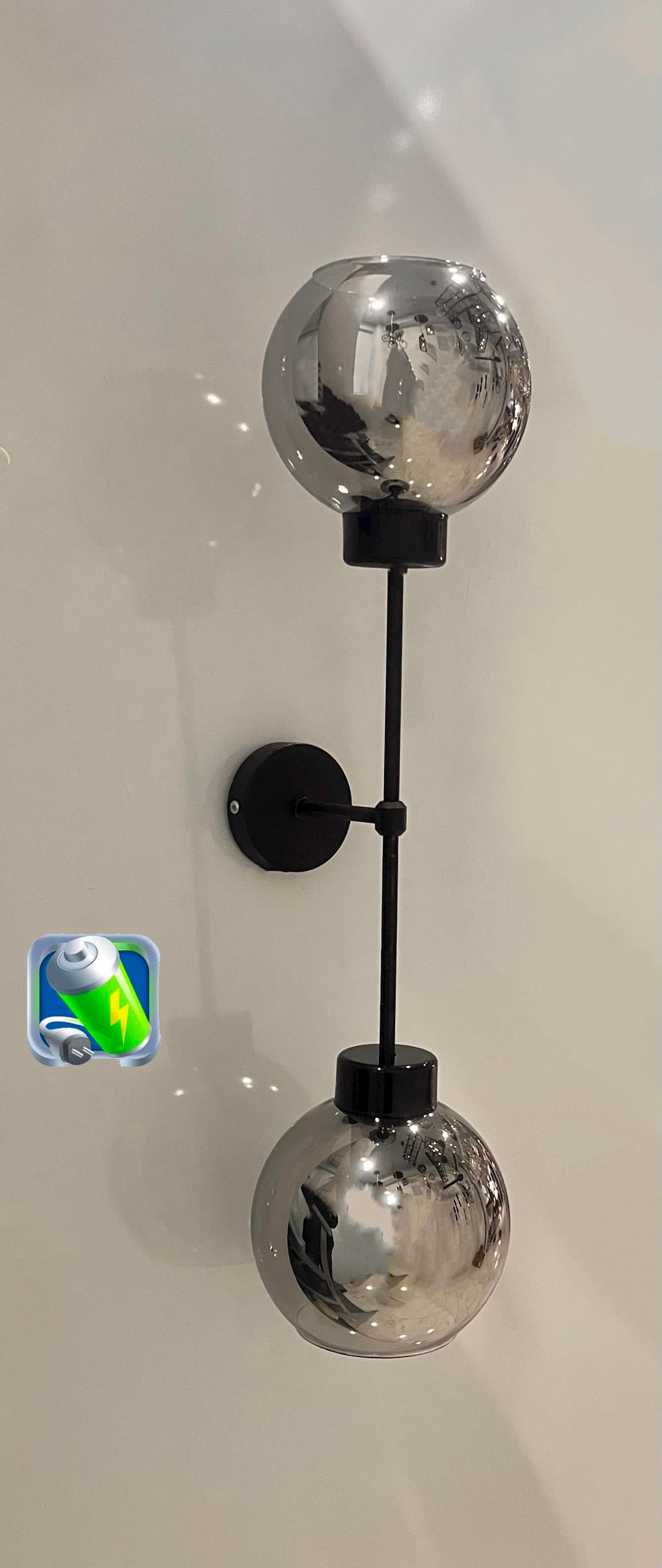 Şarj Et Kullan Poyraz Şarjlı Pilli Aplik Siyah Kasa Füme Camlı Metal Modern Cafe Aydınlatma -2 AdetŞarjlı Pilli Aplik Pandora Büyük Boy Gold Kristal Taşlı Lüx Aplik