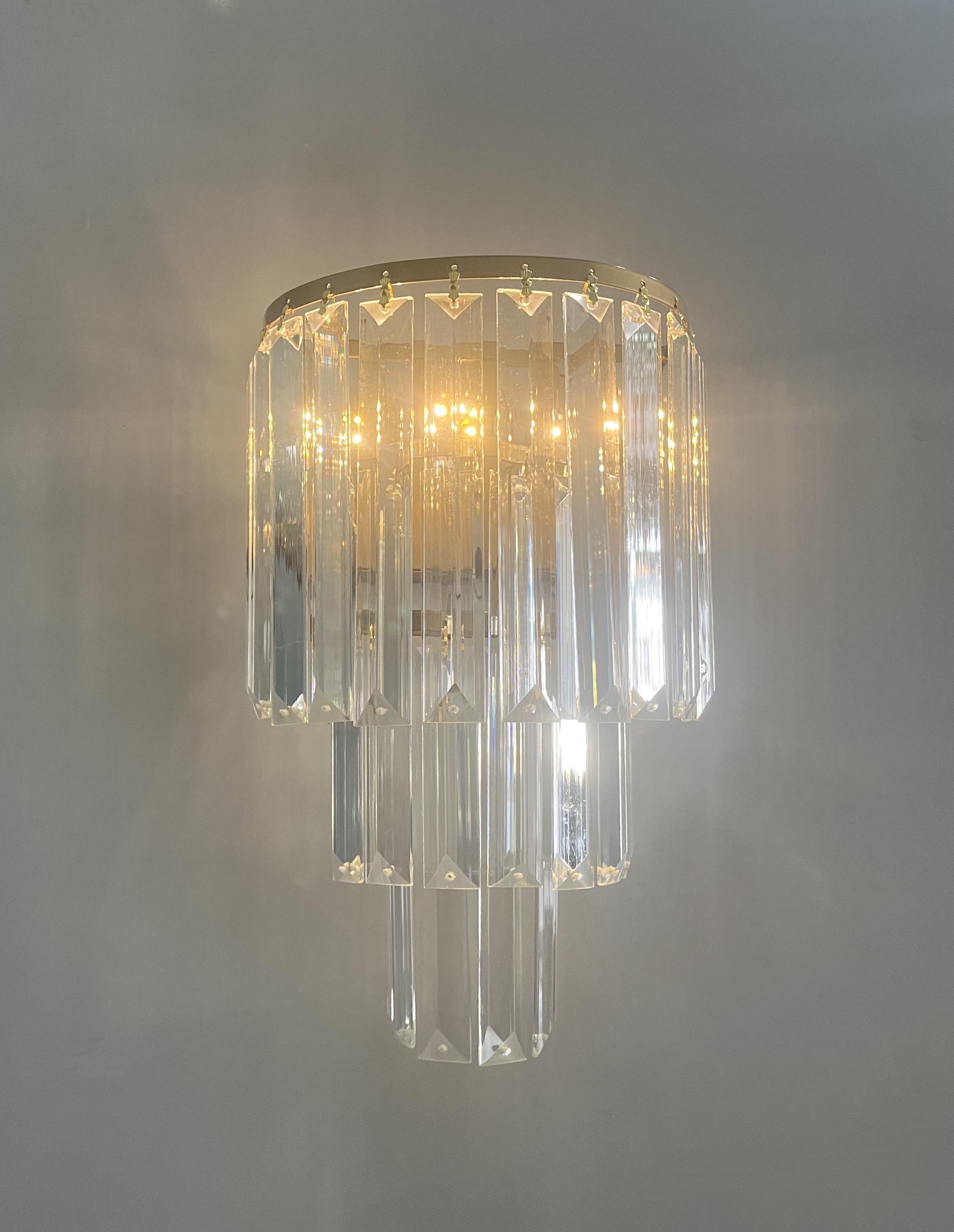 Yonca Eskitme Kasa Günışığı Ledli 3 Katlı Lux Taşlı Pilli Aplik - Tek Adet - Pil ve Led HediyeFeza BalCamlı Siyah Metal Modern 2 Adet Pilli Aplik - Özel Tasarım Lamba ve Pil Dahildir