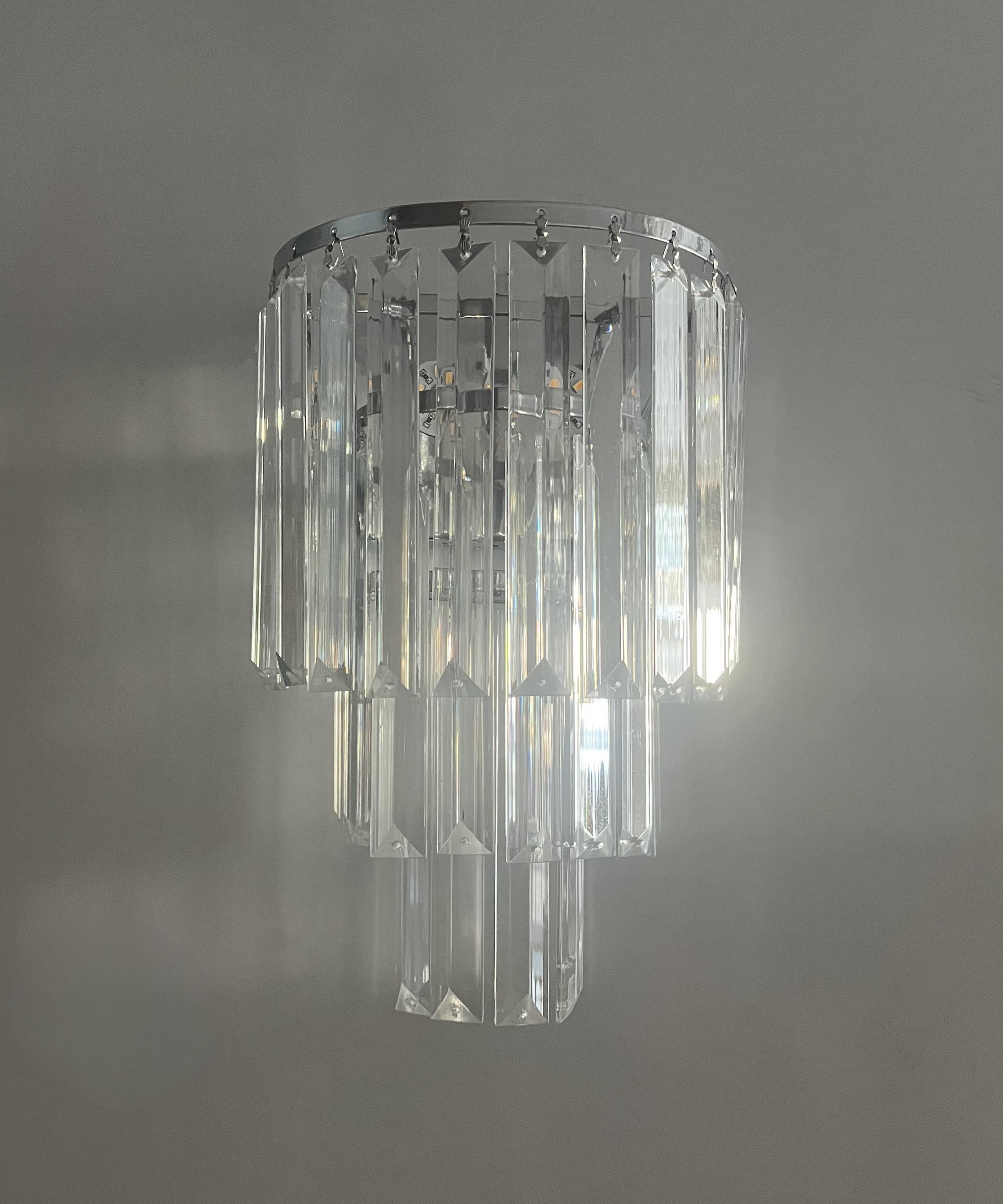  Yonca Silver Krom Kasa Günışığı Ledli 3 Katlı Lux Taşlı Pilli Aplik - Tek Adet - Pil ve Led HediyeFeza BalCamlı Siyah Metal Modern 2 Adet Pilli Aplik - Özel Tasarım Lamba ve Pil Dahildir