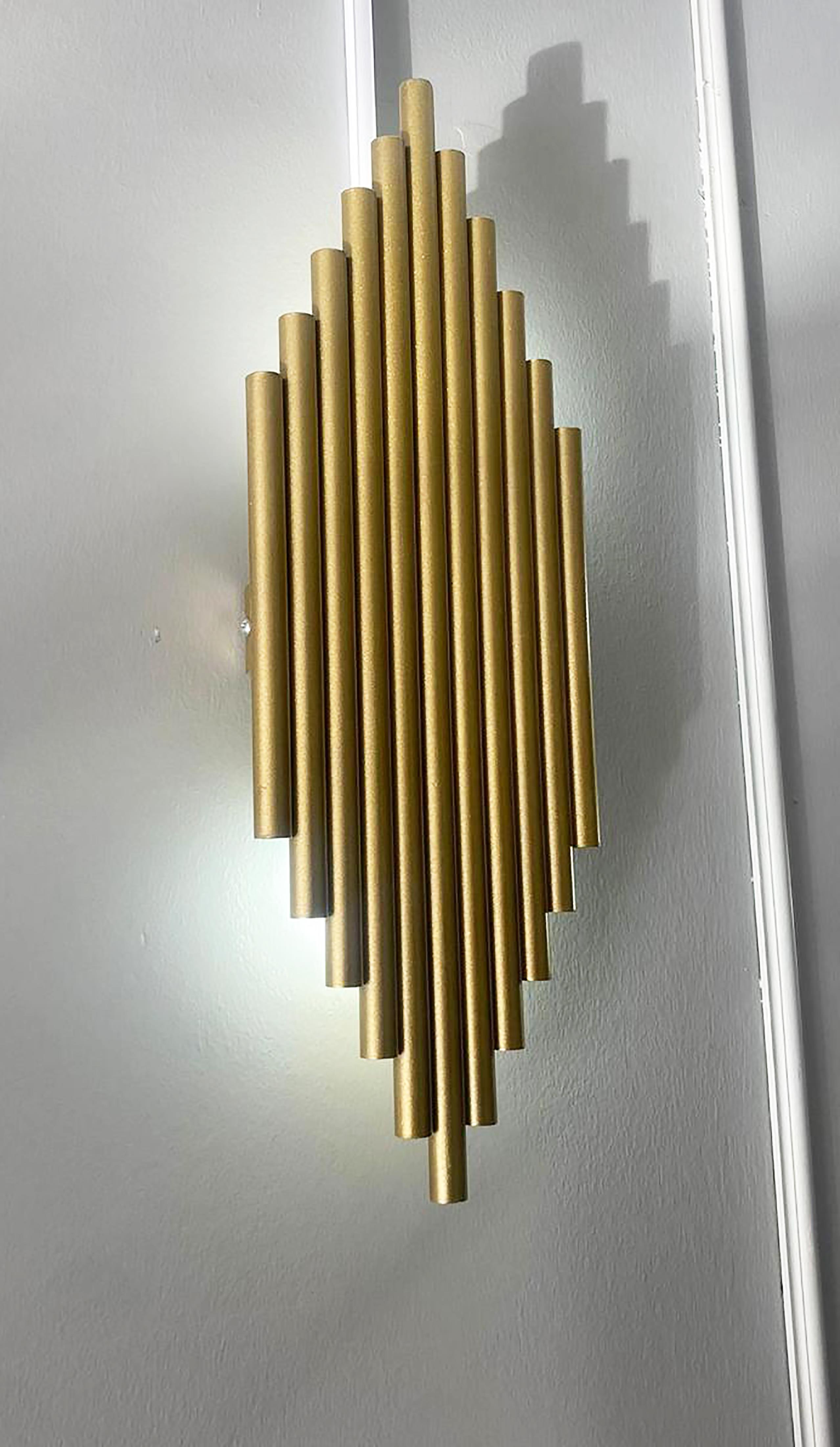 Elektrikli Taç Mahal Gold Metal Dekoratif Beyaz Işık Duvar Aplik - Led Dahildir (pi̇lli̇ Deği̇ldi̇r)Zümrüt Flüt Siyah Kasa Günışığı Elektrikli Banyo Duvar Ayna Tablo Aydınlatma Kuğu Aplik Ledli Aplik