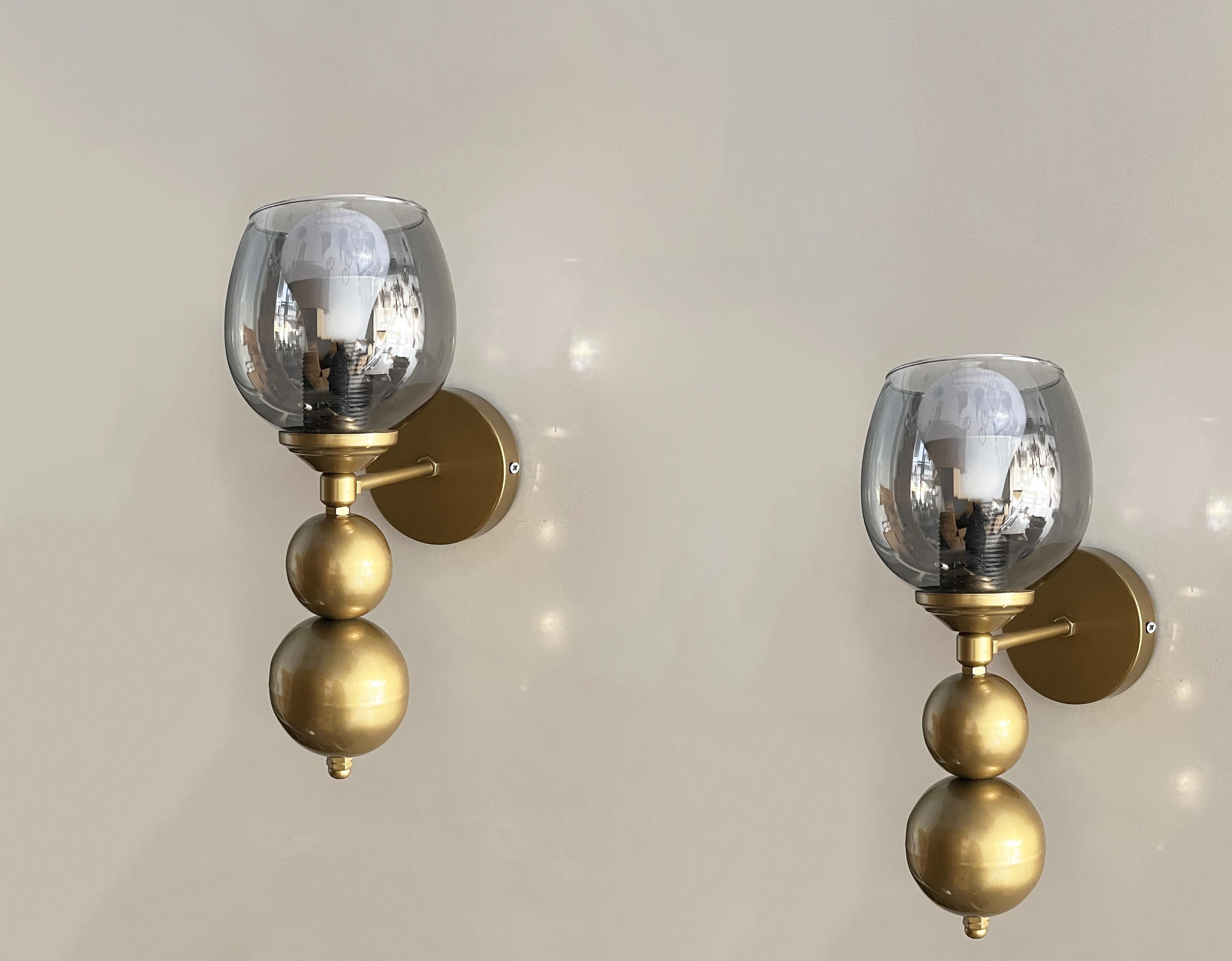 Eskitme Tokyo Füme Camlı Metal Pilli Aplik - 2 Adet - Özel Tasarım Lamba ve Pil DahildirFeza BalCamlı Siyah Metal Modern 2 Adet Pilli Aplik - Özel Tasarım Lamba ve Pil Dahildir