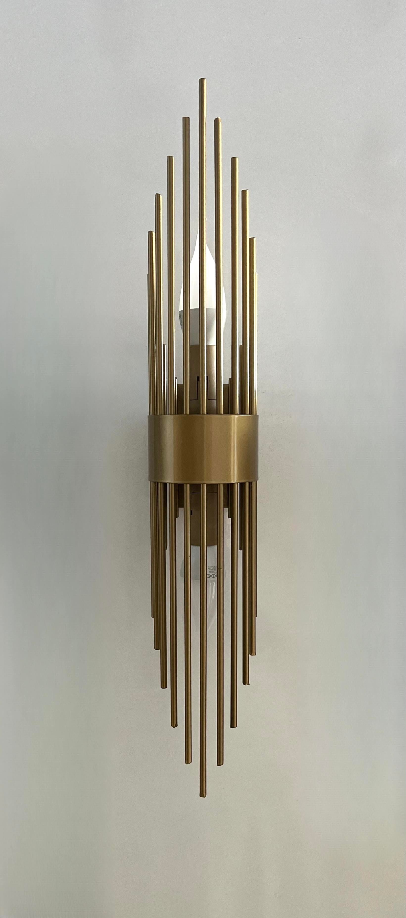 Mercan Eskitme Kasa Ampullü Metal Pilli Aplik Modern Duvar Aplik Duvar Lambası İç Mekan Duvar ApliğiLemos Gold Metal Pilli Aplik - 9v pil Hediyedir -Tek Adet Fiyatıdır