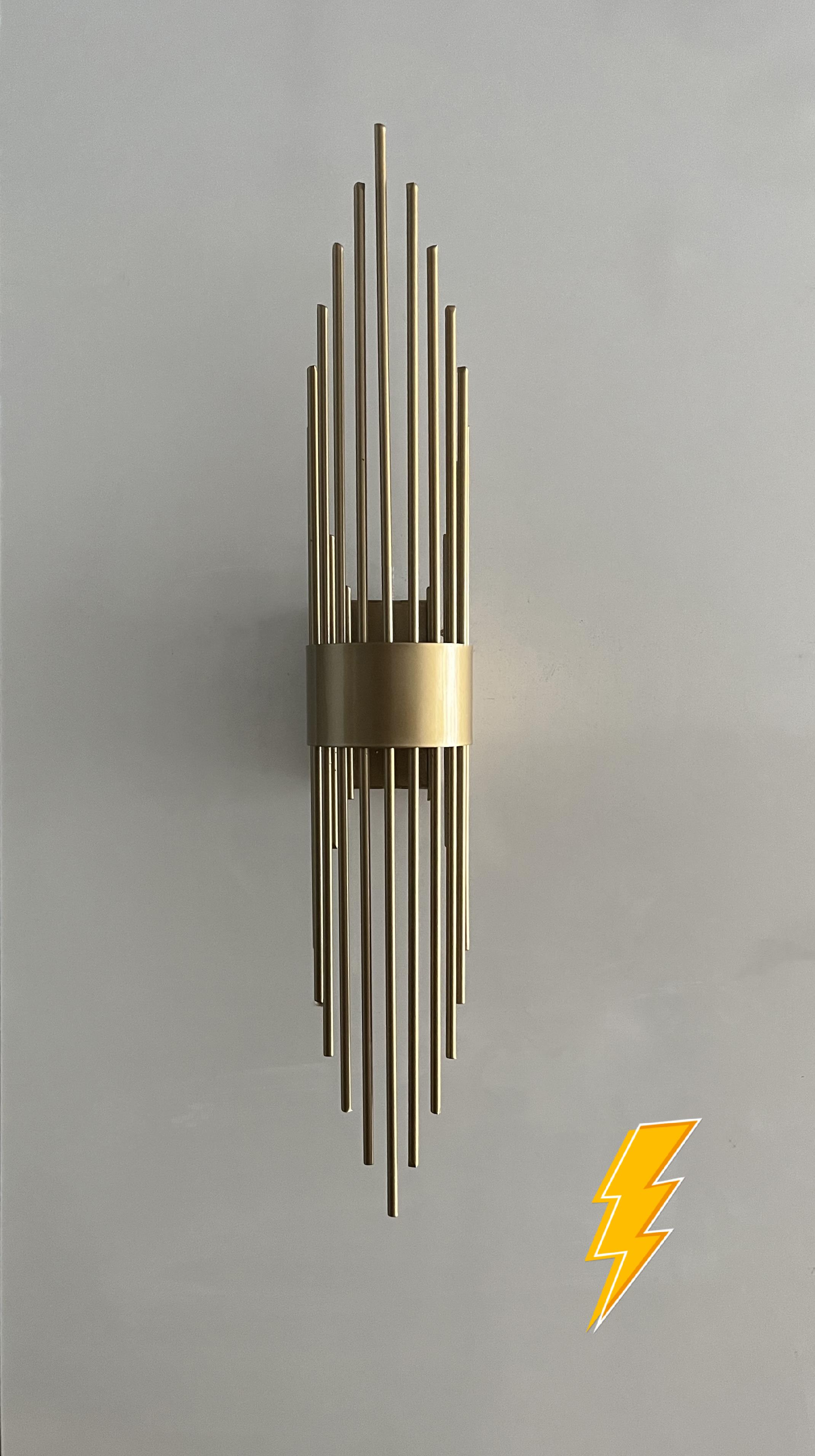 Mercan Eskitme Metal Elektrikli Aplik Günışığı Ledli Modern Duvar Lambası(Pilli Değildir) - Tek AdetZümrüt Flüt Siyah Kasa Günışığı Elektrikli Banyo Duvar Ayna Tablo Aydınlatma Kuğu Aplik Ledli Aplik